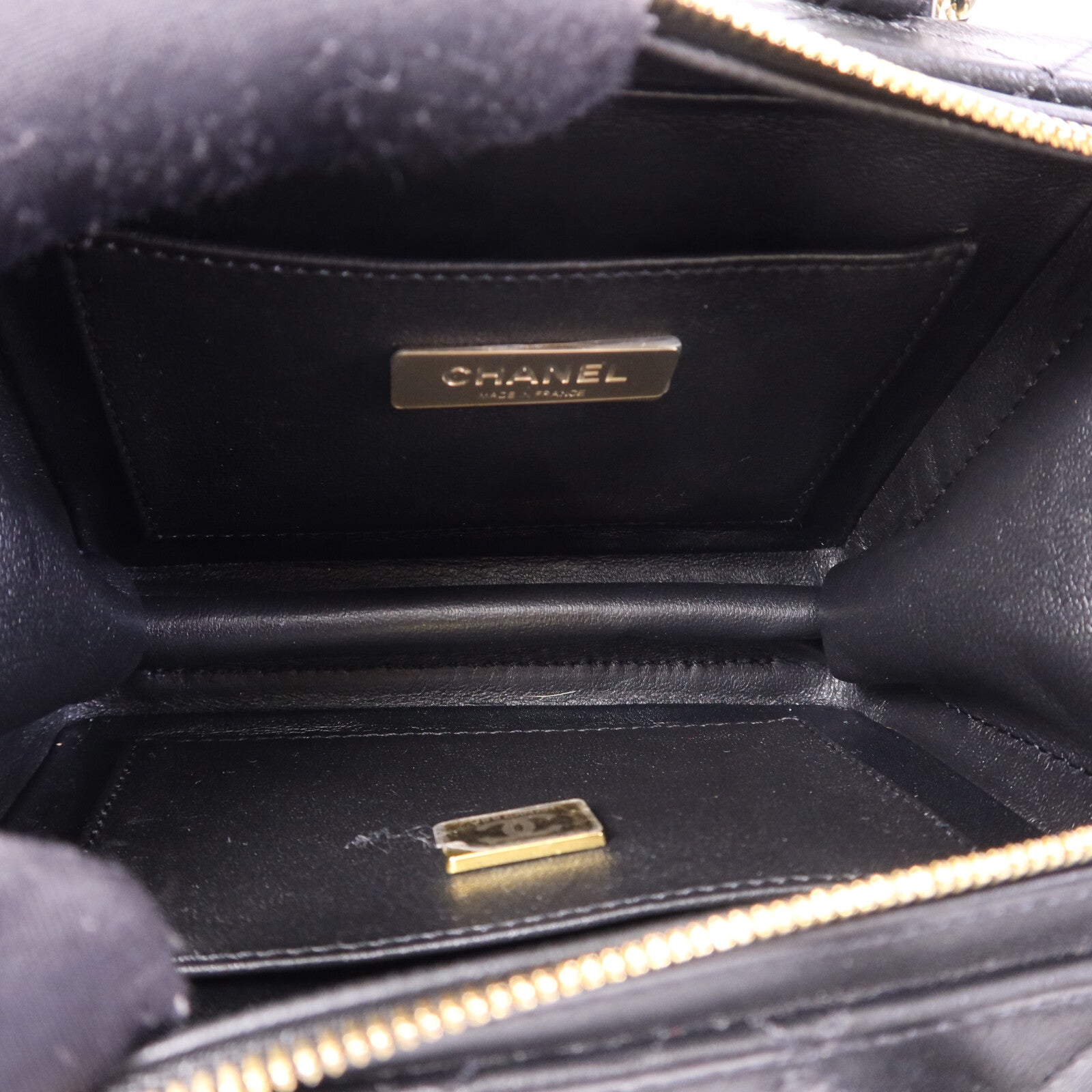 CHANEL 牛皮皮革Vanity Case金扣手挽肩背兩用袋
