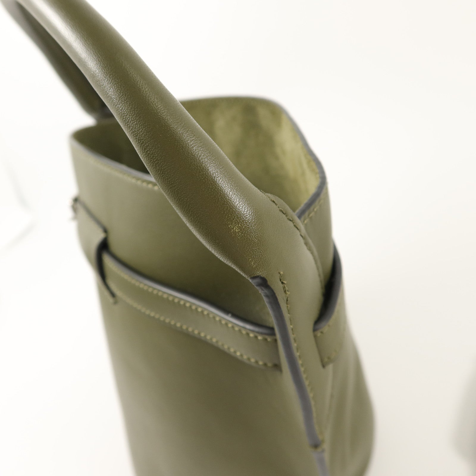 CELINE 牛皮皮革Nano Bucket手挽肩背兩用袋
