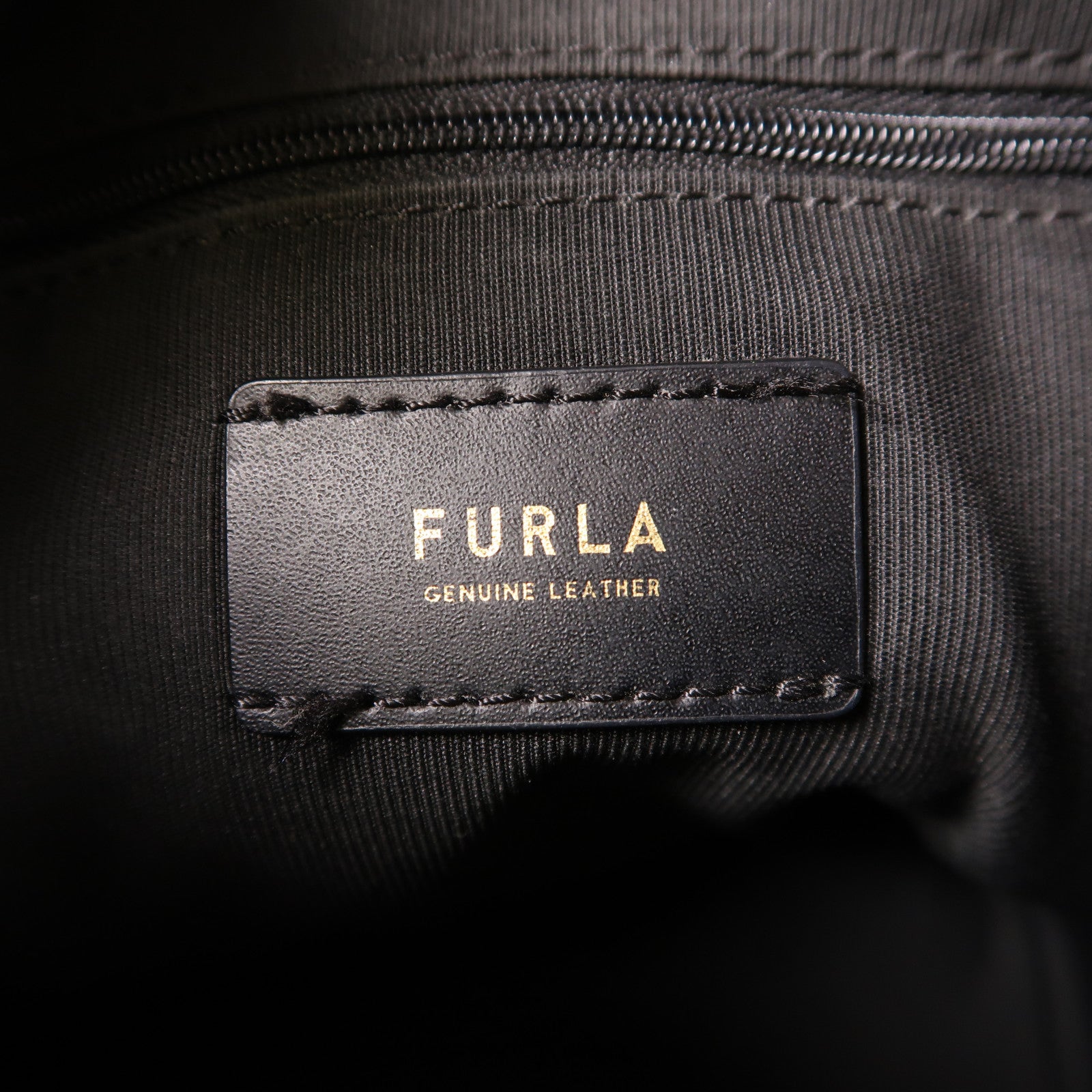 Furla 牛皮皮革Bucket Bag金扣手挽肩背兩用袋