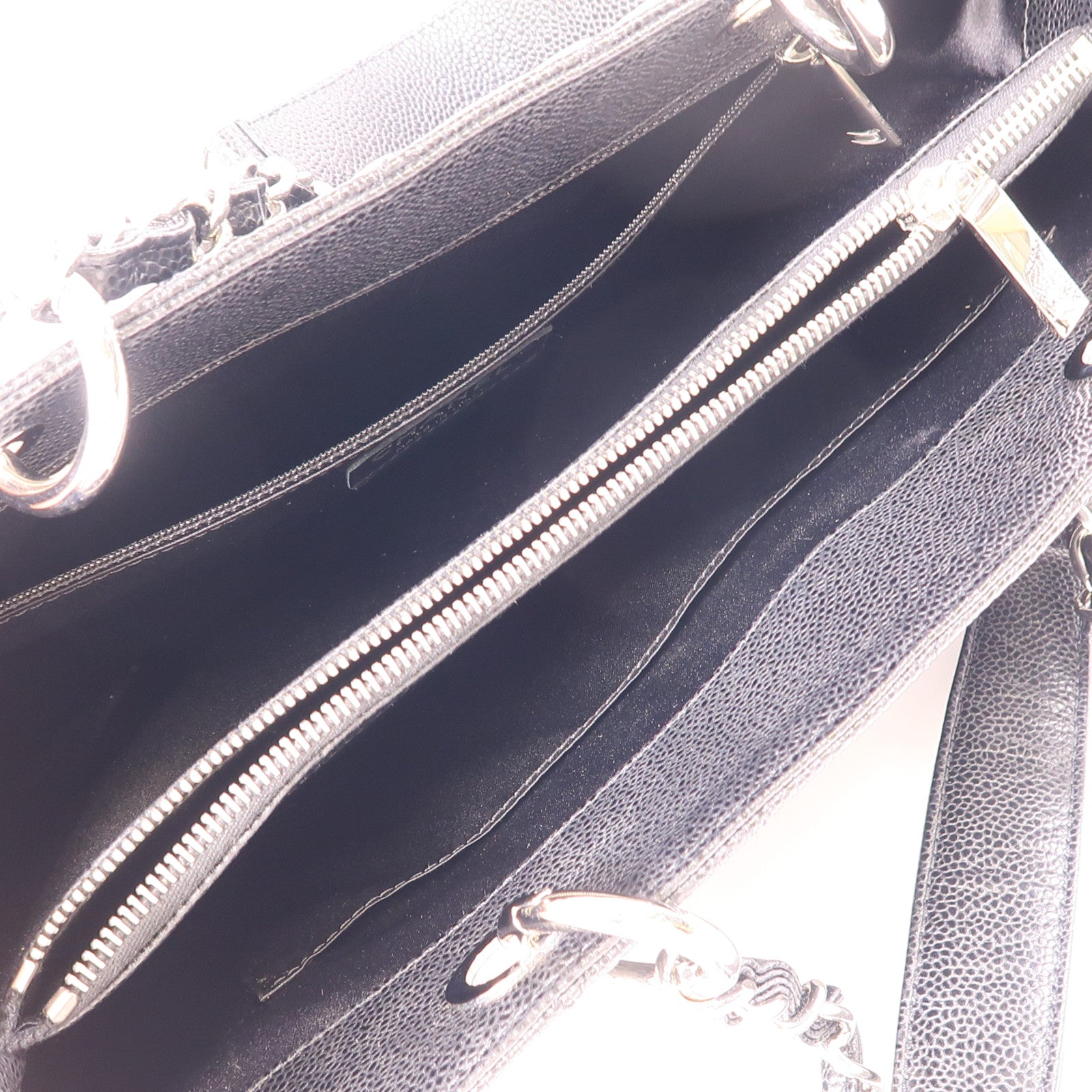 CHANEL 牛皮皮革GST Grand Shopping Tote Bag銀扣鏈帶肩背袋
