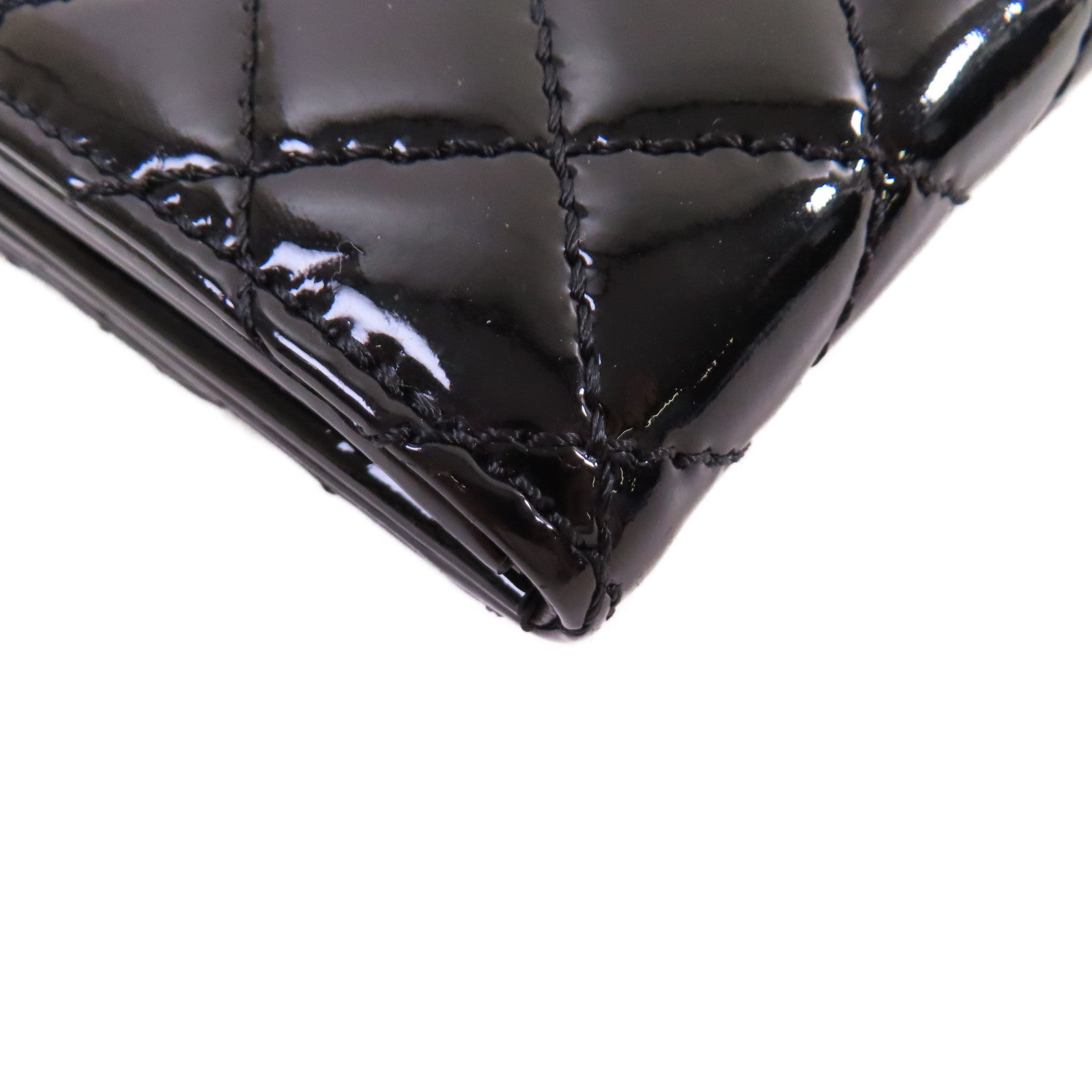 CHANEL 菱格漆皮皮革WOC Wallet On Chain Shoulder Bag銀扣鏈帶肩背袋黑色
