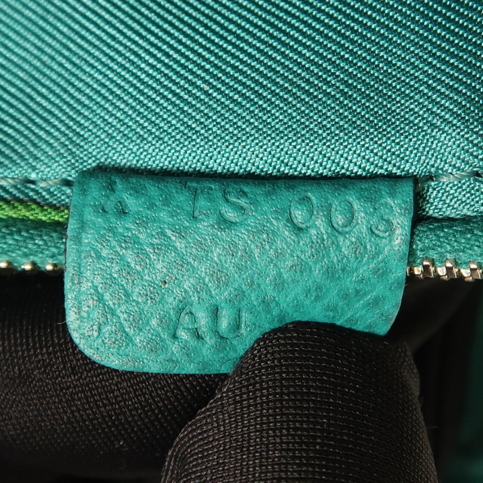 HERMES Epsom皮革Silk In Compact Wallet銀扣錢包Bleu Paon