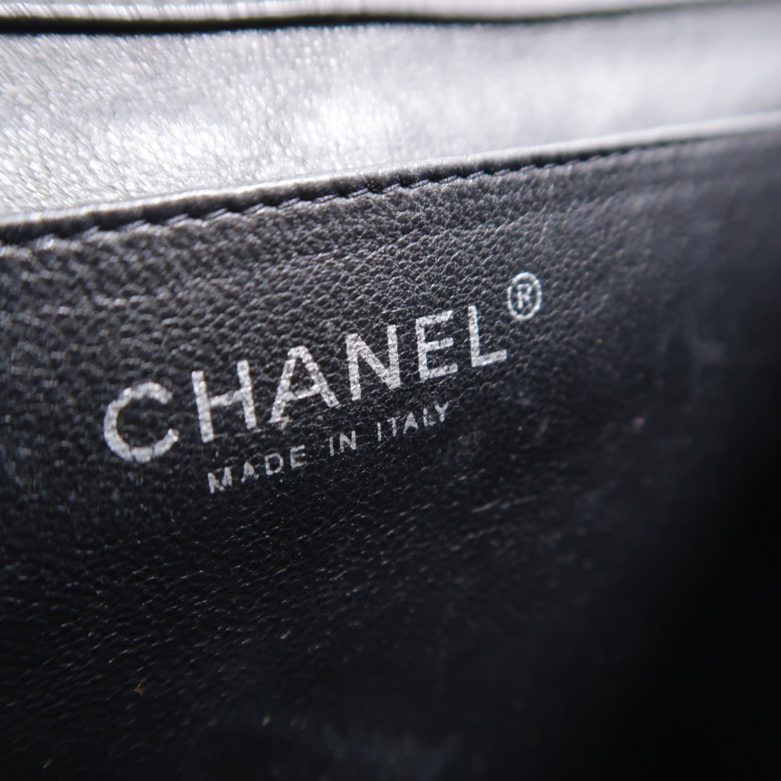 CHANEL 漆皮皮革Timeless鏈帶肩背袋