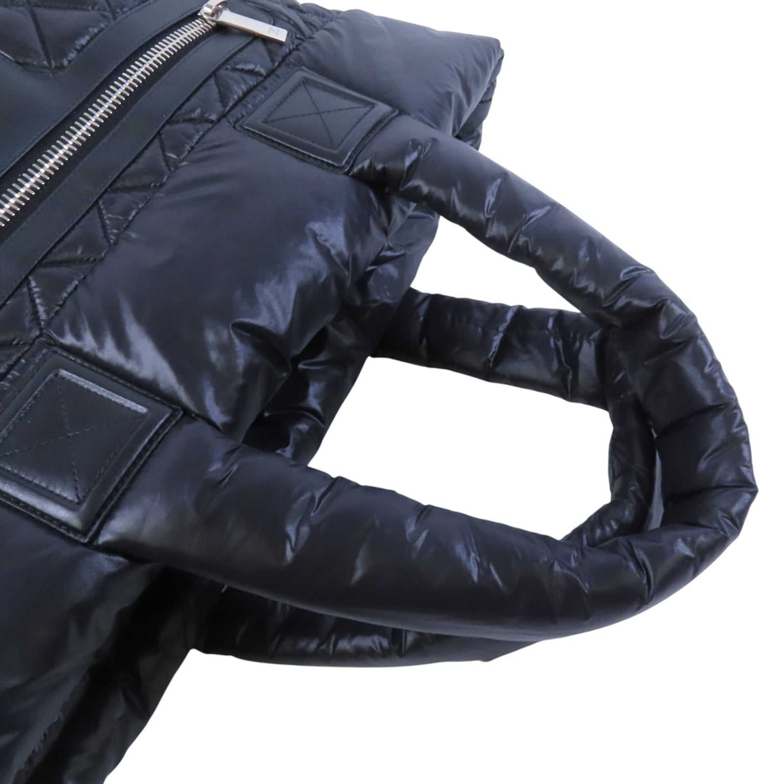 CHANEL 尼龍Coco Cocoon Large銀扣肩背袋