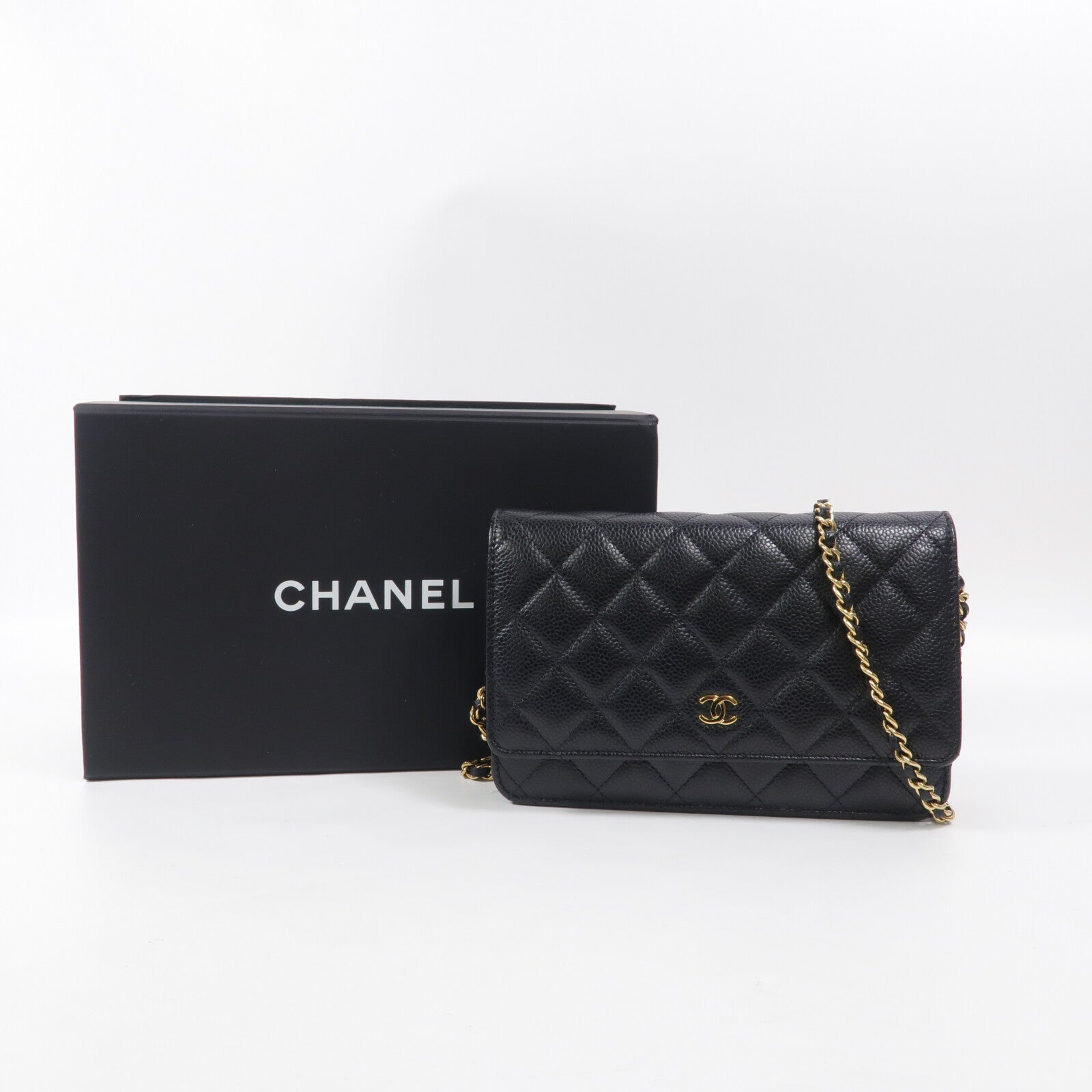 CHANEL 牛皮皮革WOC Wallet On Chain鏈帶肩背袋