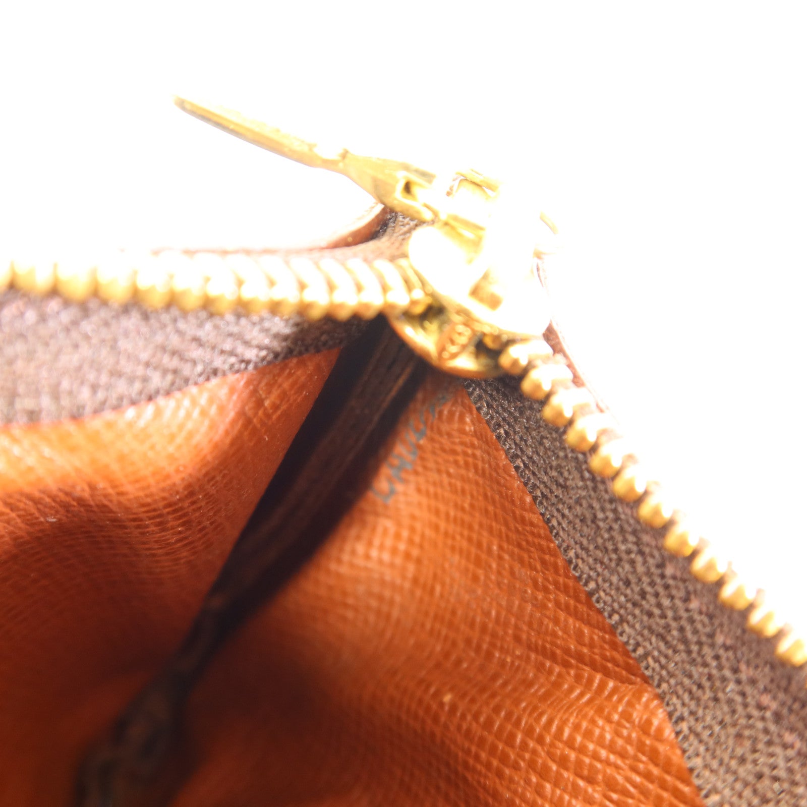 LOUIS VUITTON Monogram Key Pouch金扣鎖匙包
