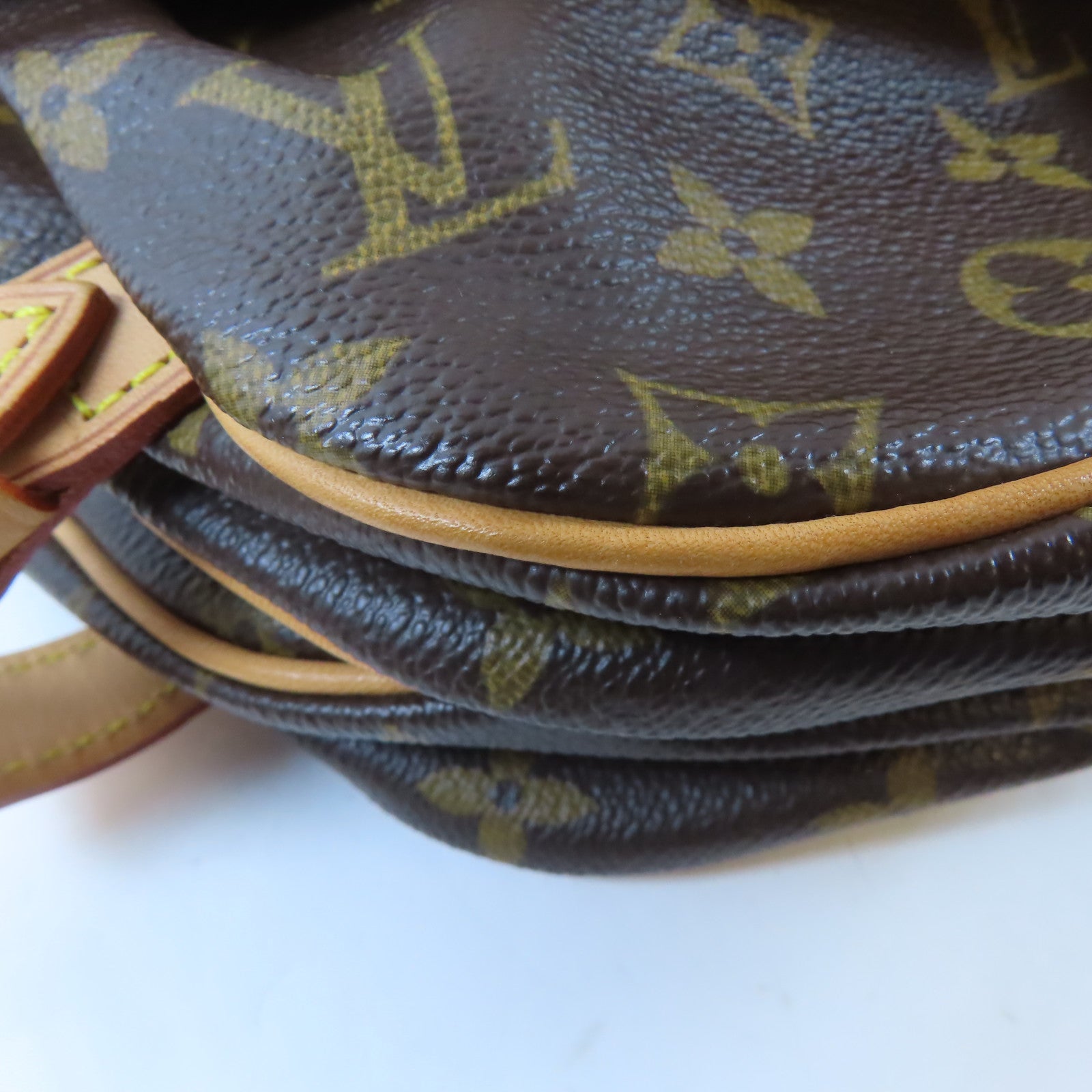 LOUIS VUITTON Monogram Saumur 30金扣肩背袋棕色