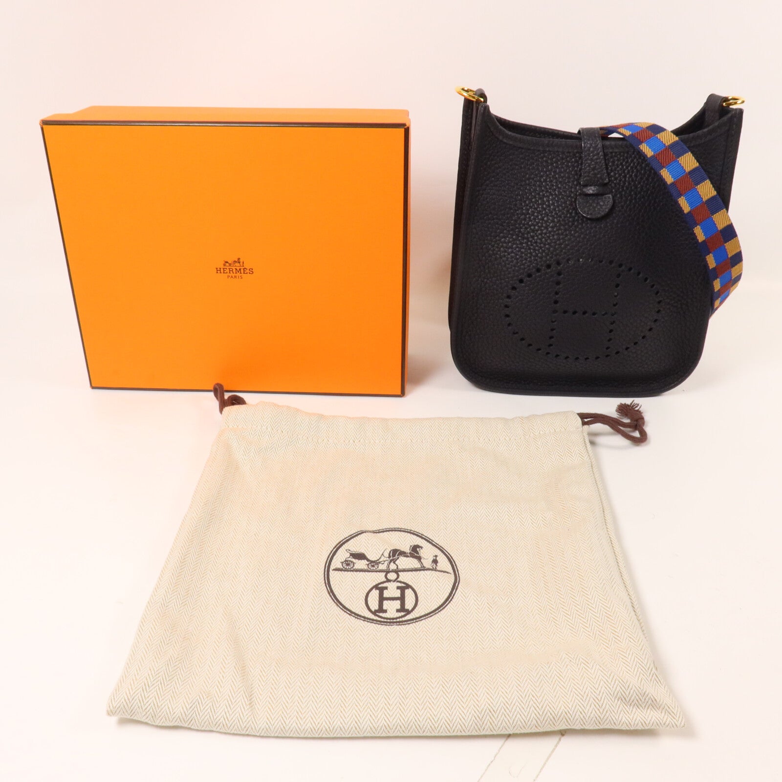 HERMES Clemence皮革Evelyne TPM肩背袋Bleu Nuit