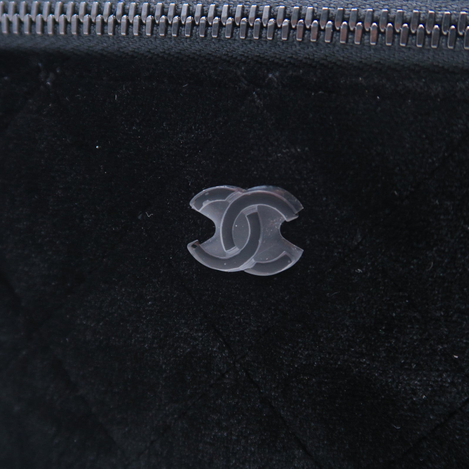 CHANEL 【激減優惠】菱格天鵝絨Chain Shoulder Bag鏈帶肩背袋黑色
