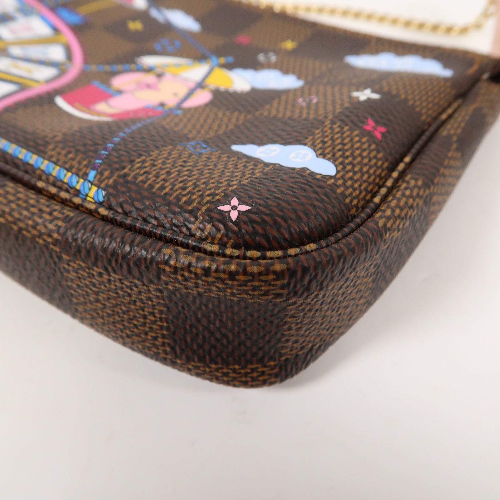 LOUIS VUITTON Damier Pochette Accessories金扣手拿包啡色