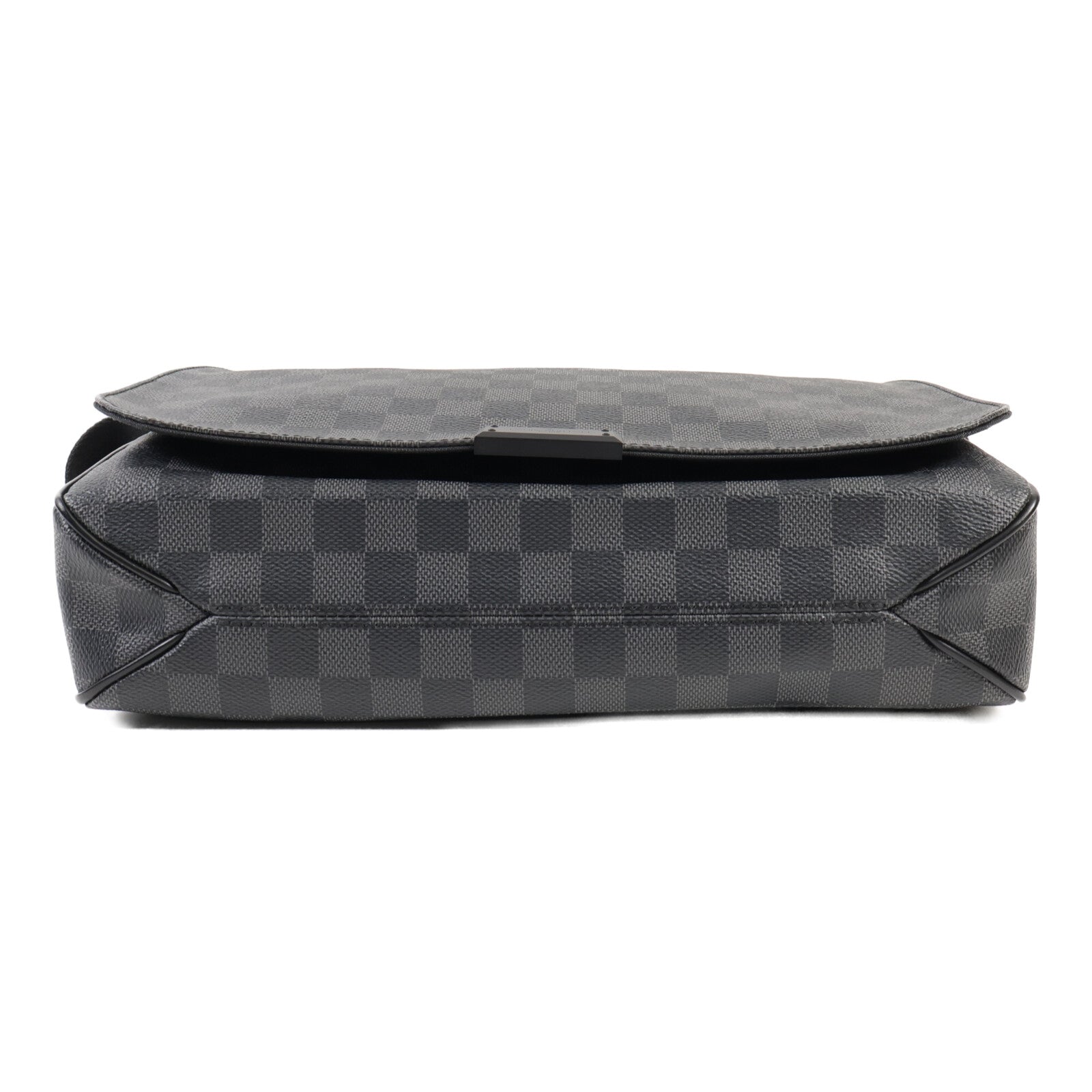 LOUIS VUITTON Damier Graphite District MM銀扣肩背袋
