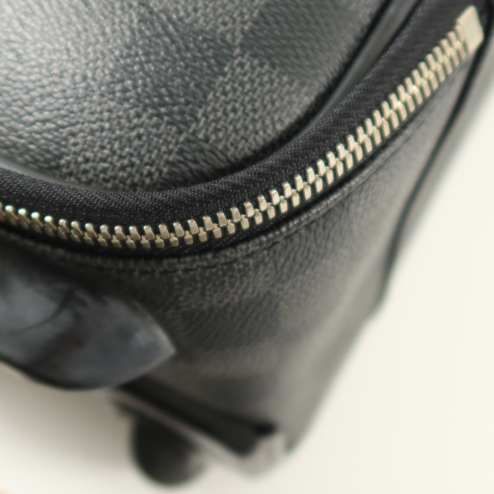 LOUIS VUITTON Damier Graphite Pegase 45行李箱