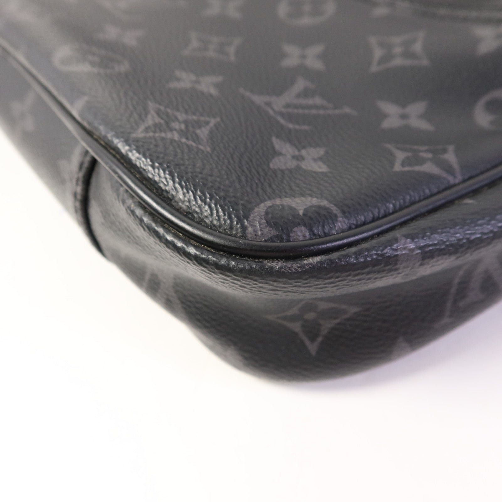 LOUIS VUITTON Monogram Eclipse Bum Bag銀扣手挽肩背兩用袋
