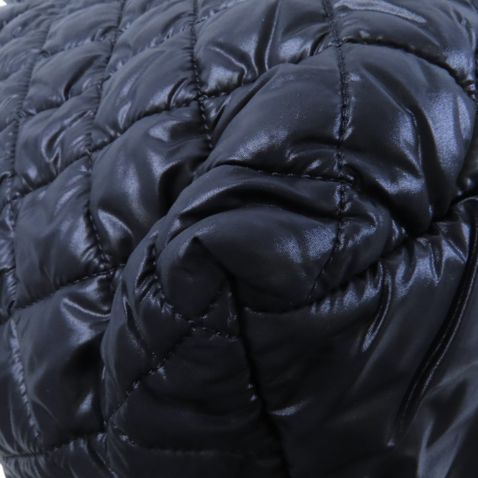 CHANEL 尼龍Coco Cocoon Large銀扣肩背袋