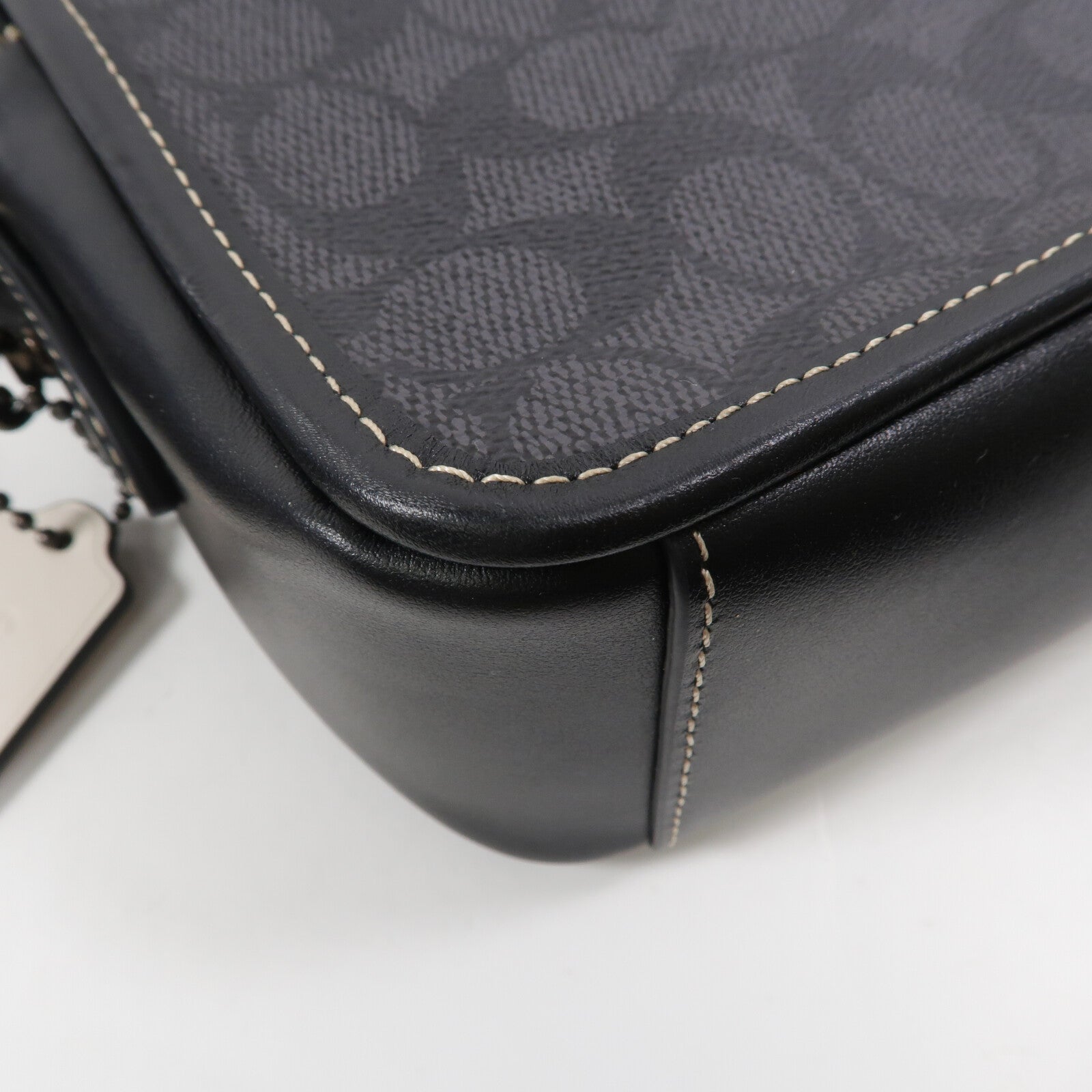 COACH 牛皮皮革Shoulder Bag肩背袋