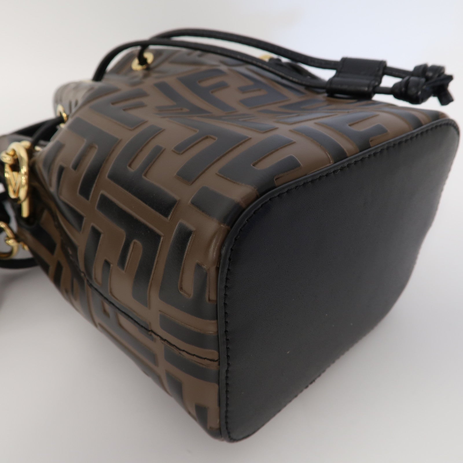 FENDI 牛皮皮革Mon Tresor金扣手挽肩背兩用袋啡色