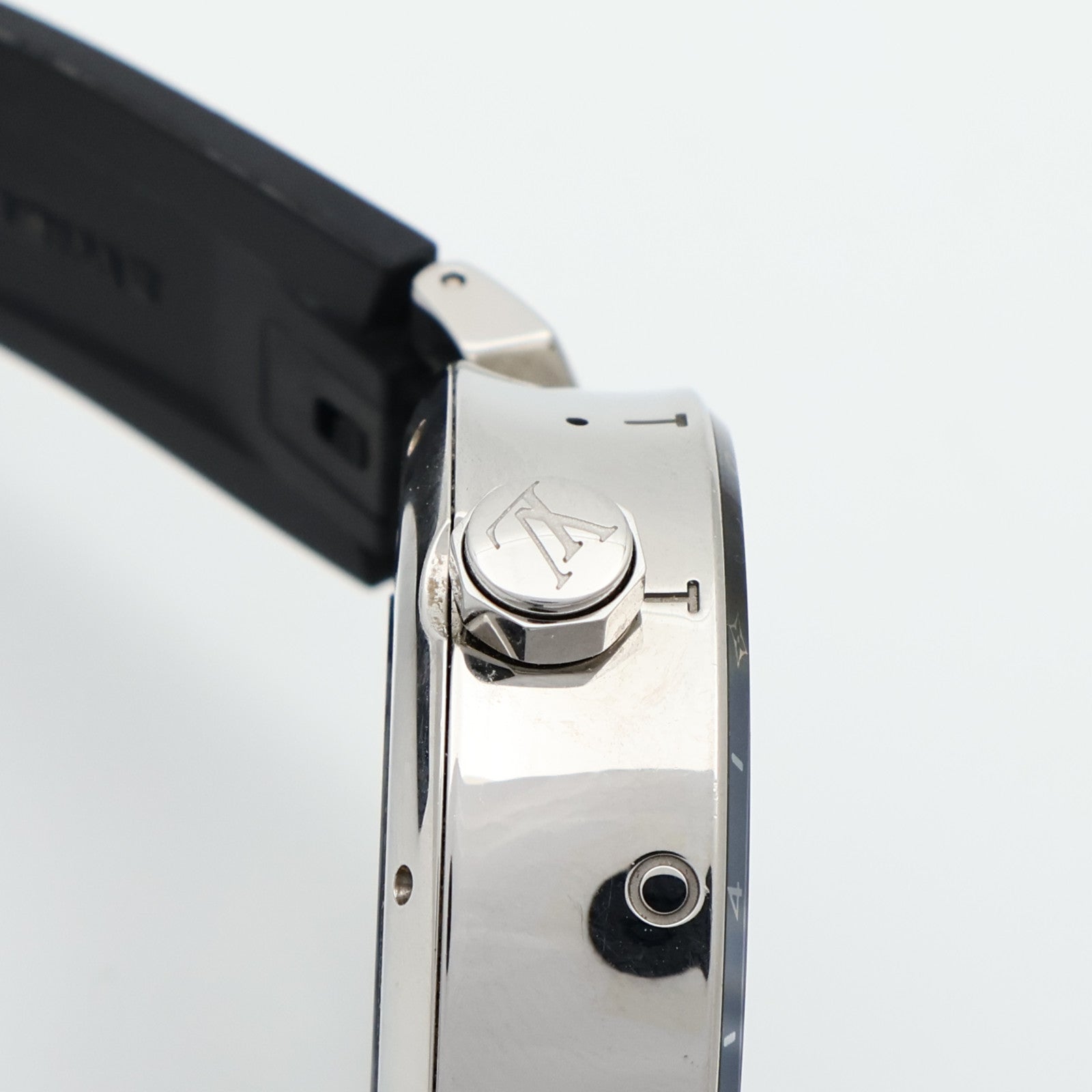 LOUIS VUITTON Tambour Horizon Digital Smart Watch QA003