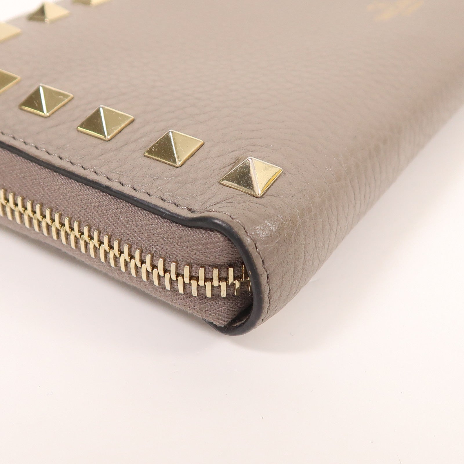 Valentino 牛皮皮革Garavani Rockstud Wallet金扣長錢包