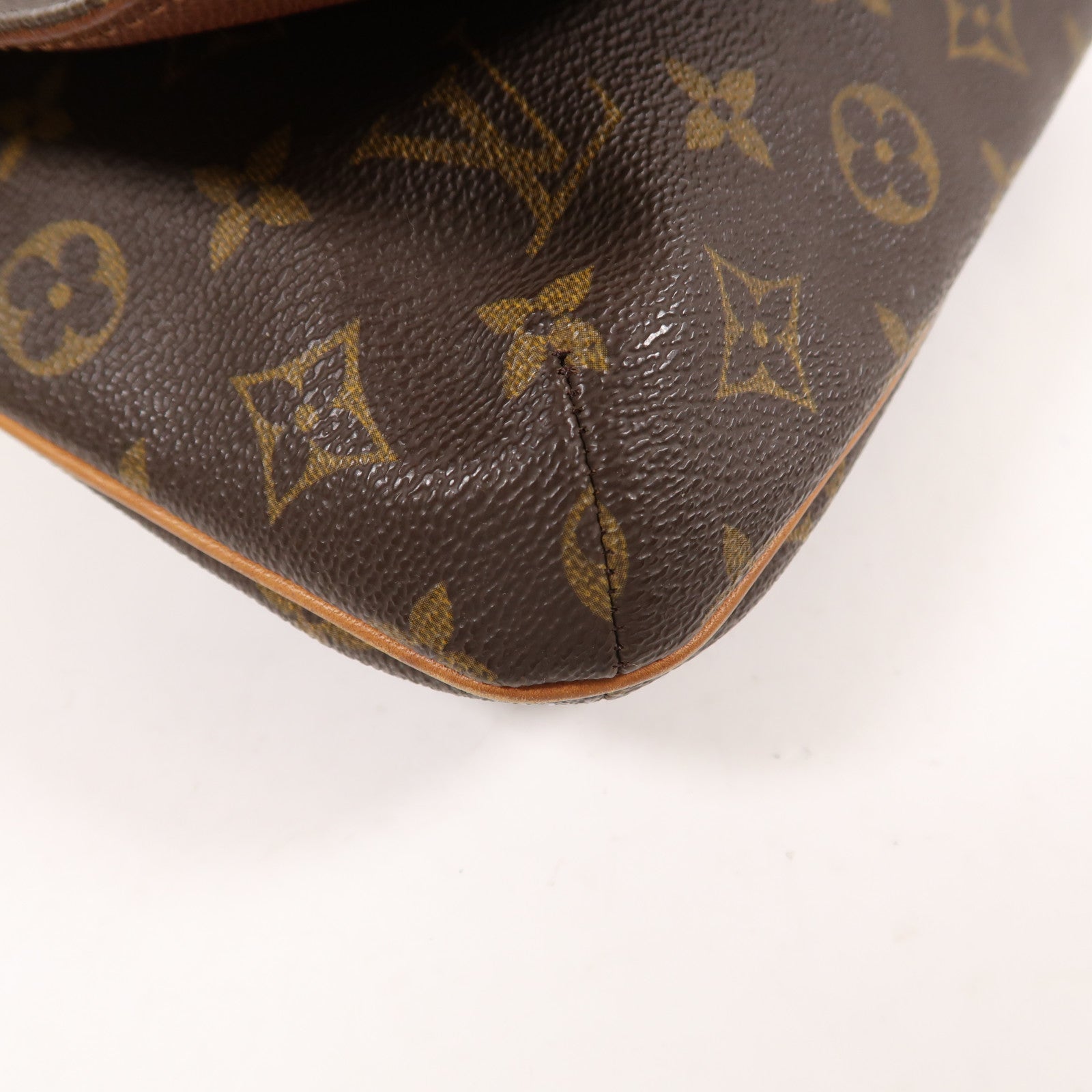 LOUIS VUITTON Monogram Musette Tango Long Shoulder金扣肩背袋