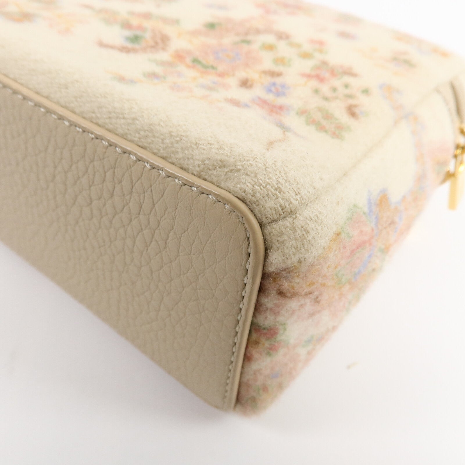 Loro Piana 天鵝絨Extra Pocket L27手挽肩背兩用袋