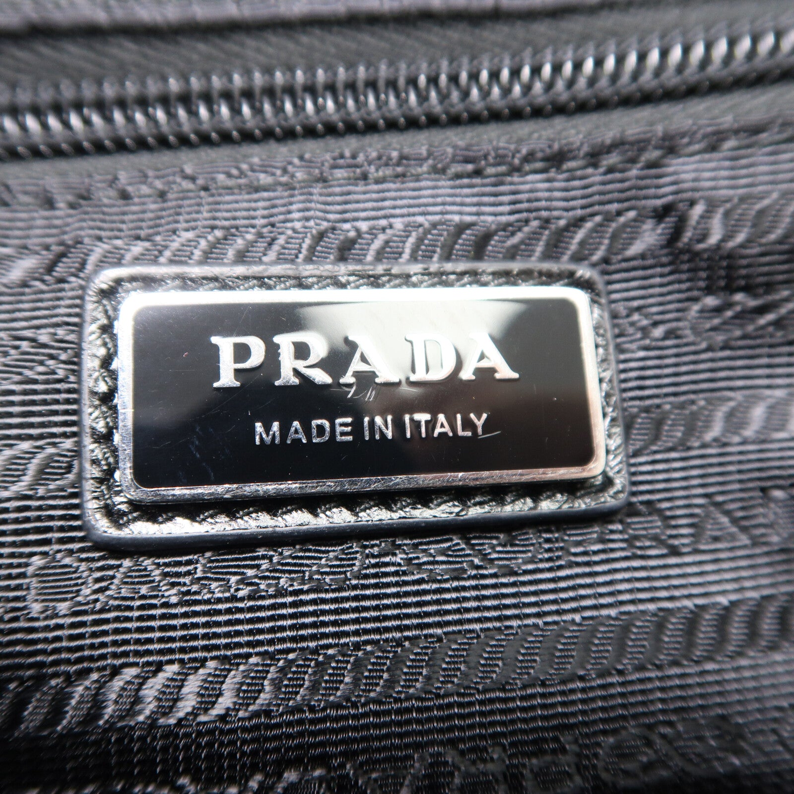 PRADA 牛皮皮革Triangle Crossbody Messenger Bag肩背袋