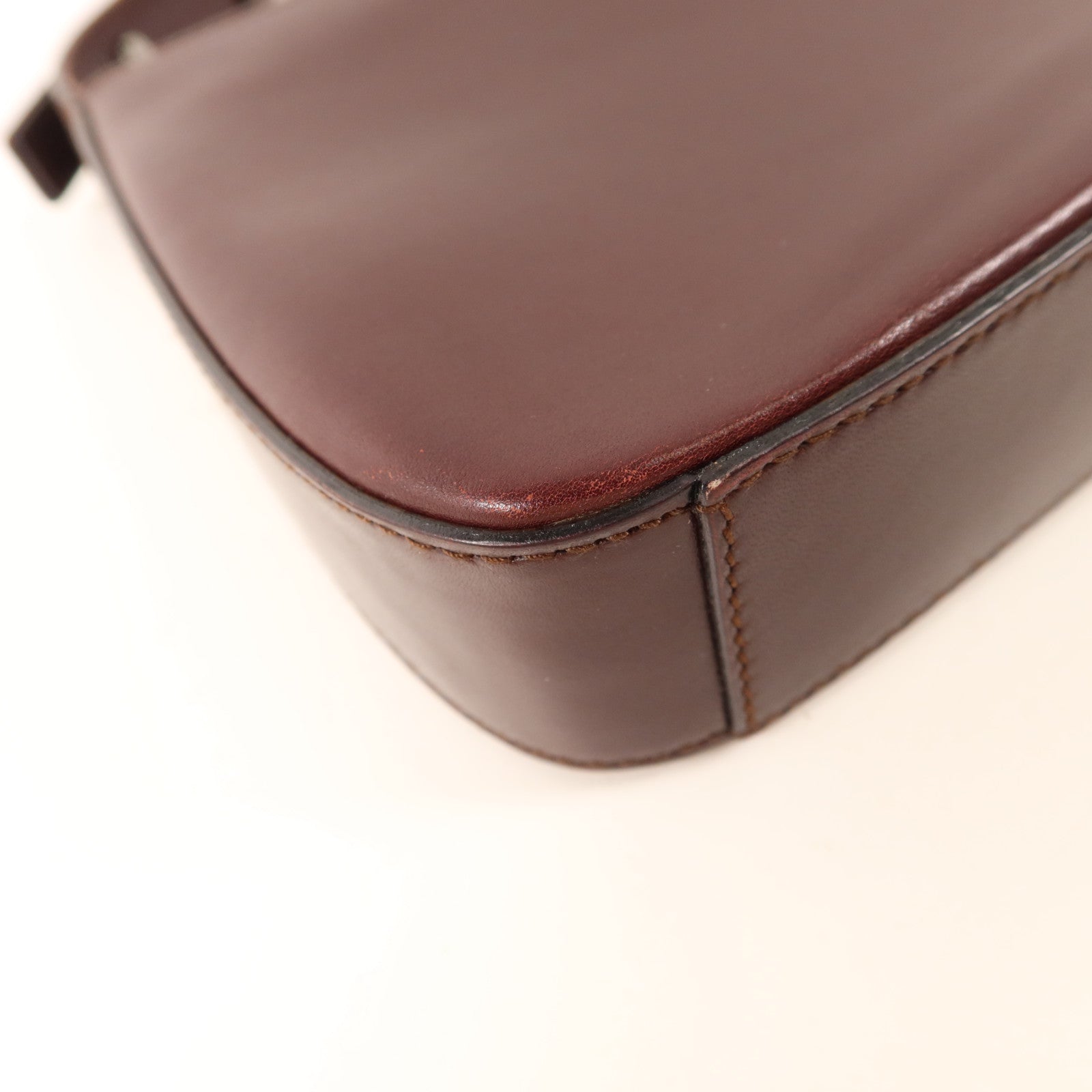 GUCCI 牛皮皮革Shoulder Bag銀扣肩背袋