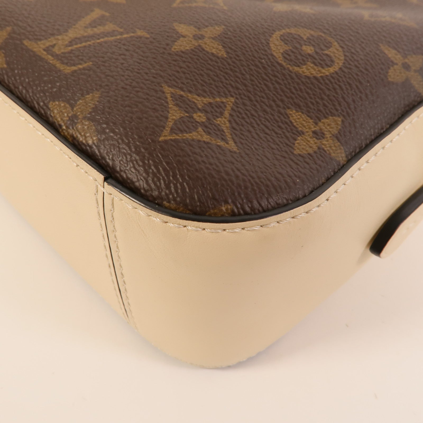 LOUIS VUITTON Monogram Saintonge金扣手挽肩背兩用袋