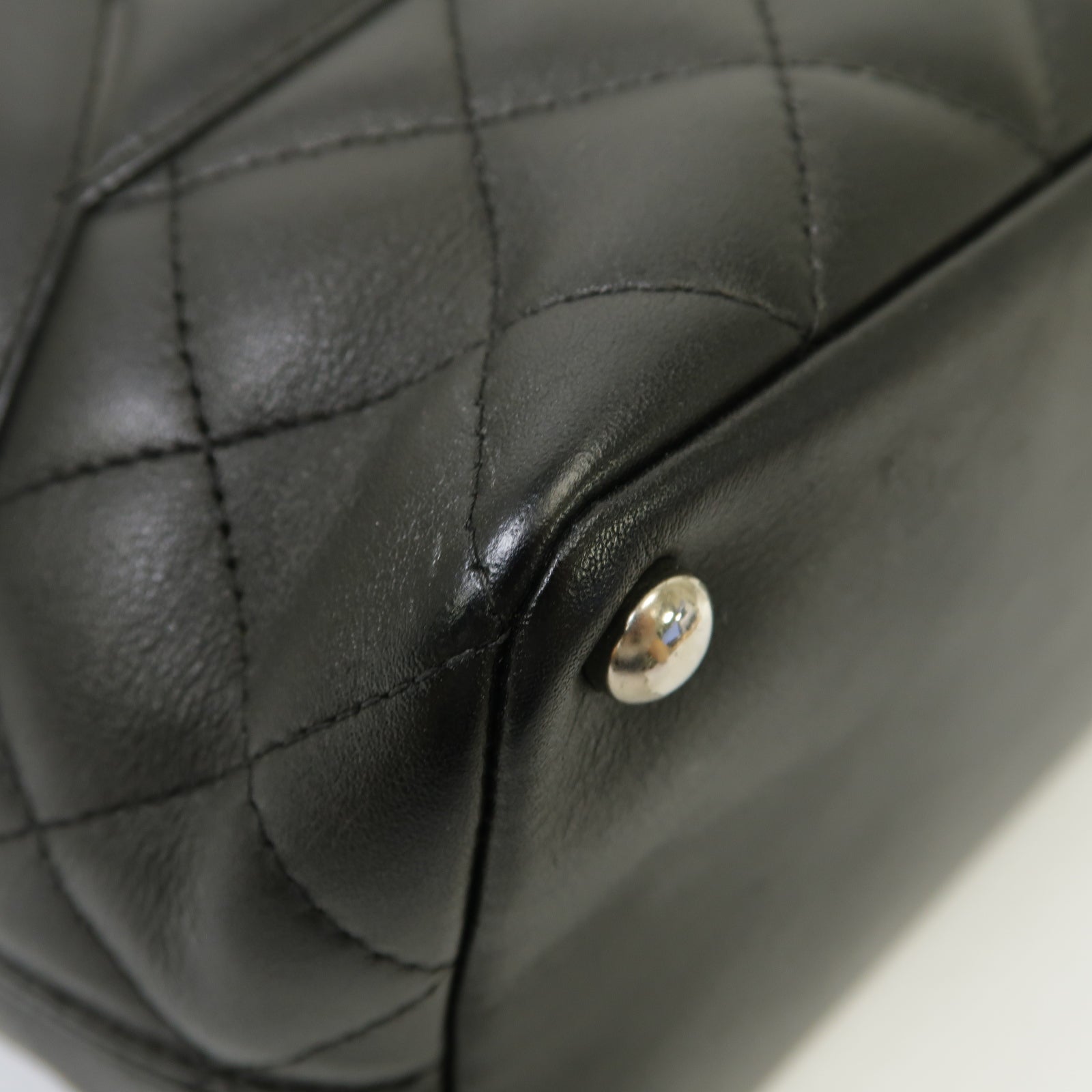 CHANEL 【激減優惠】牛皮皮革Cambon Tote銀扣手挽袋黒色