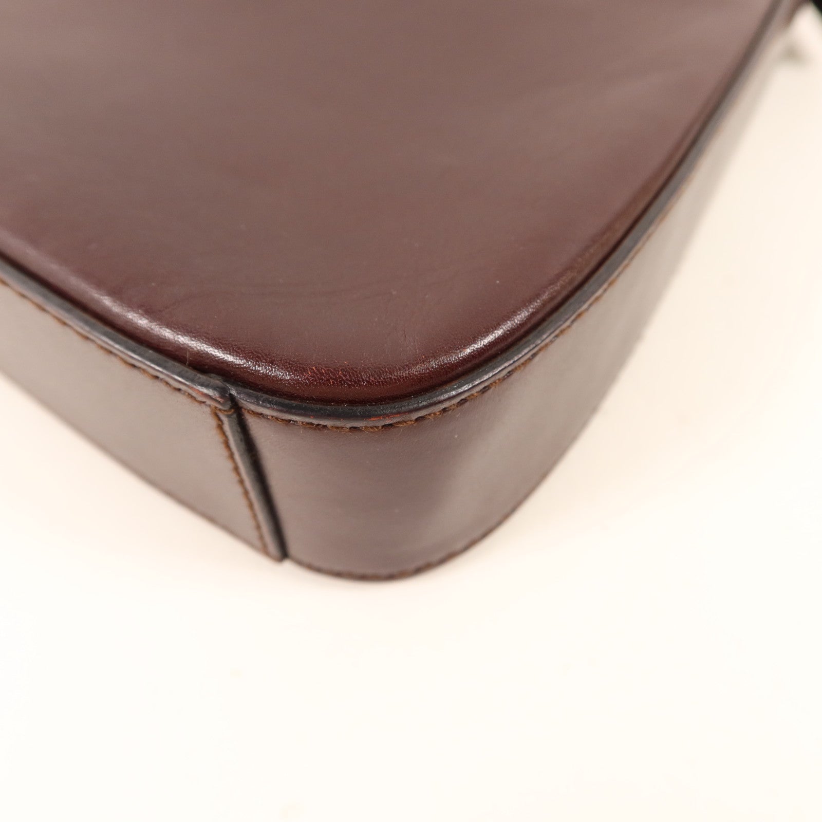 GUCCI 牛皮皮革Shoulder Bag銀扣肩背袋