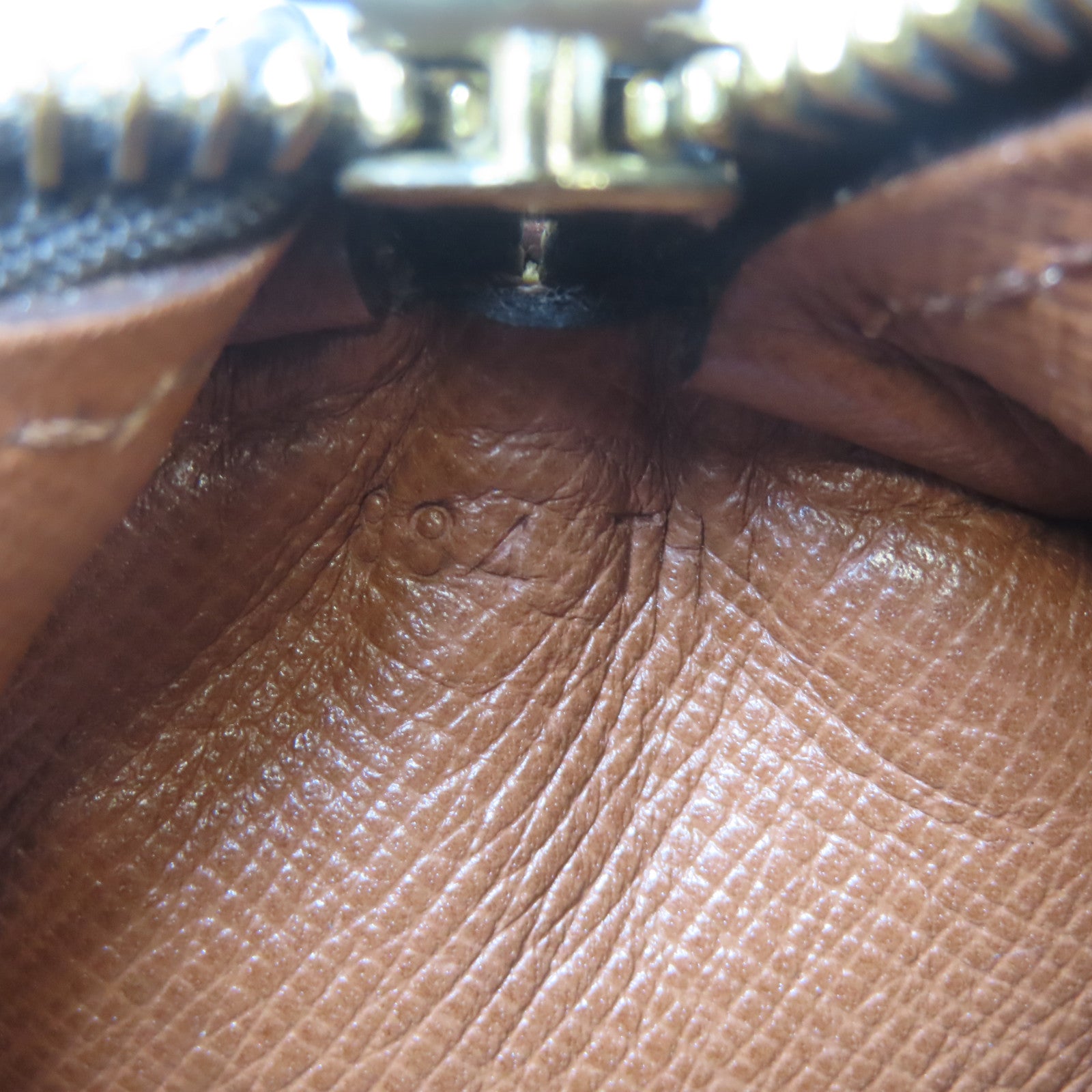 LOUIS VUITTON 【激減優惠】Monogram Papillon 30金扣手挽袋啡色