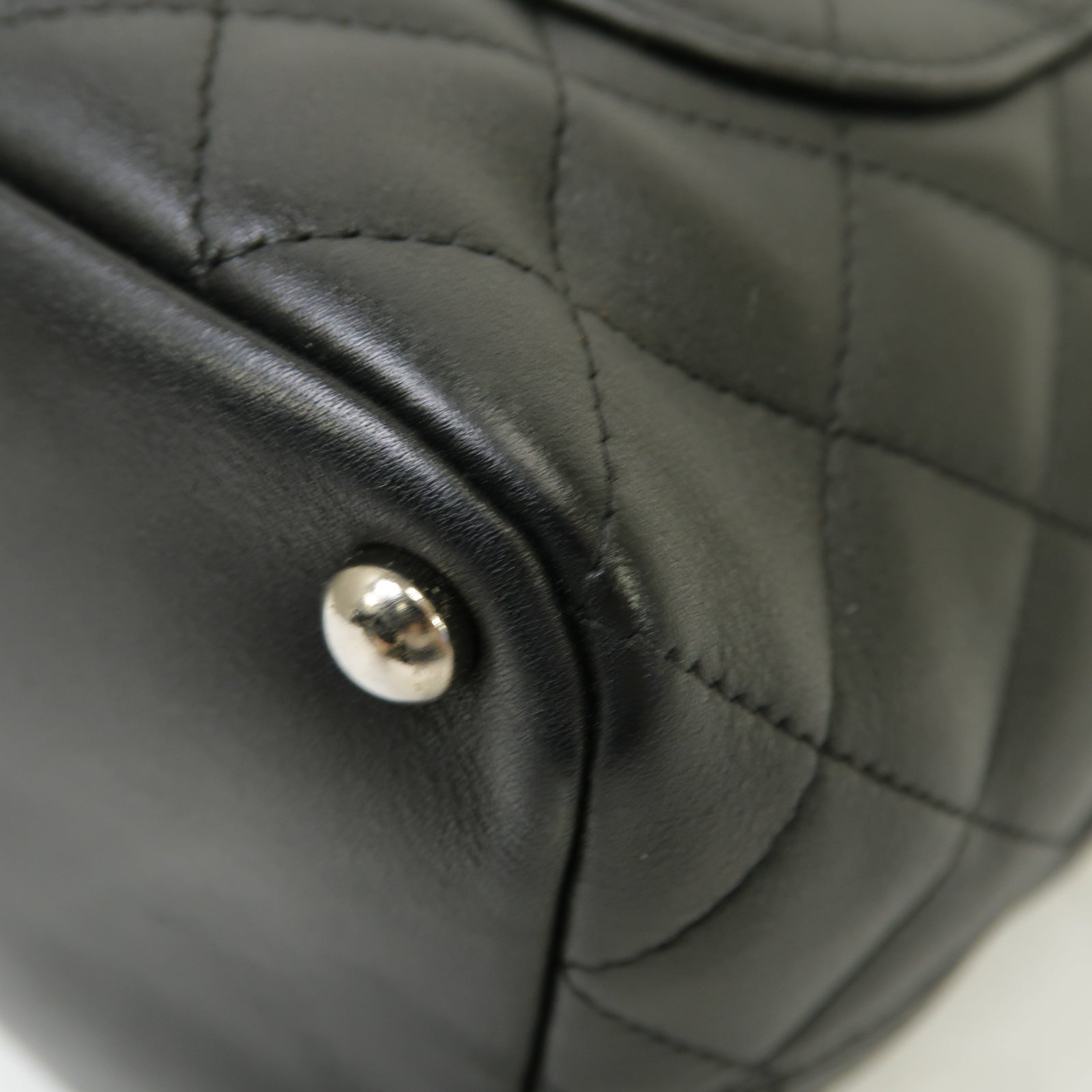 CHANEL 【激減優惠】牛皮皮革Cambon Tote銀扣手挽袋黒色