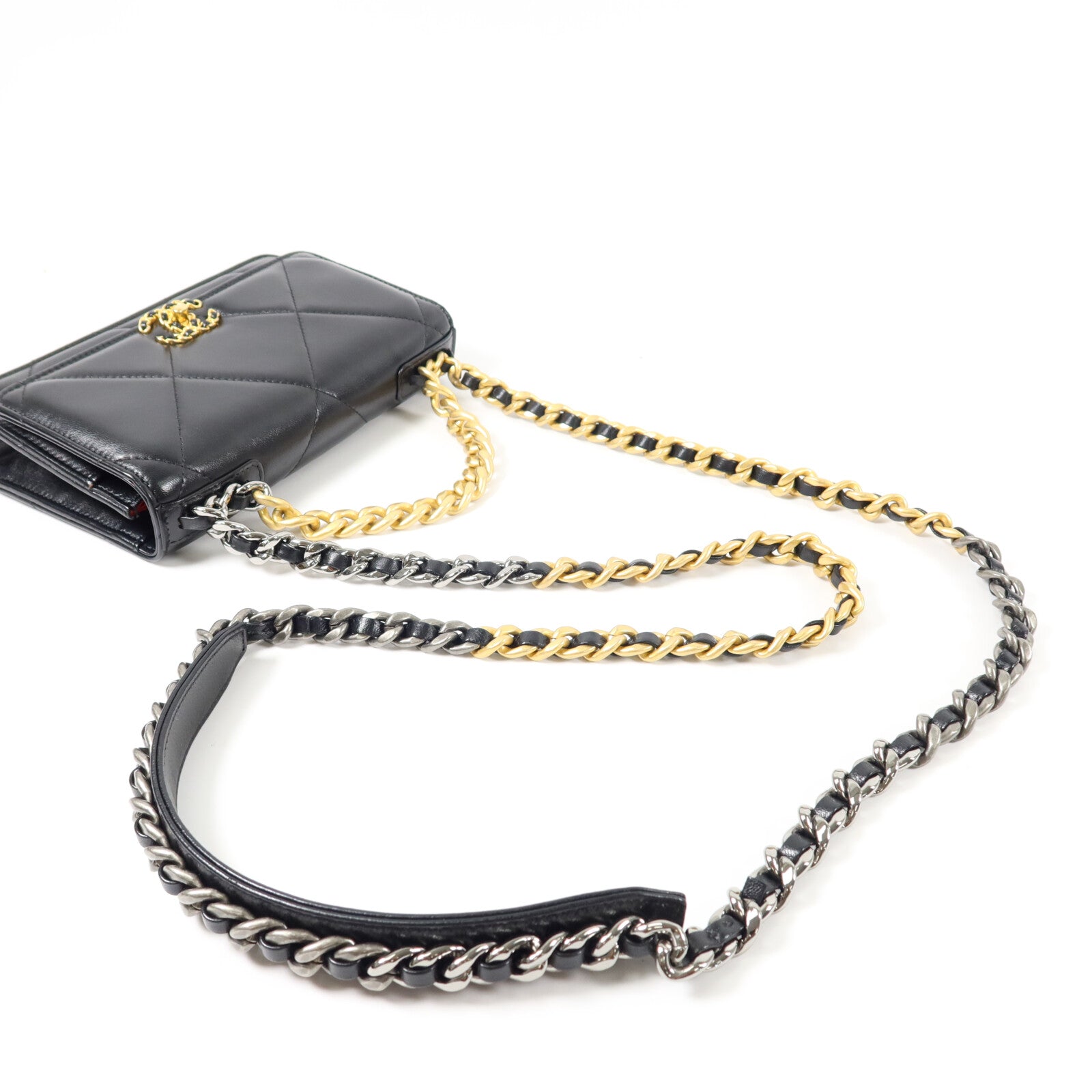 CHANEL 羊皮皮革C19 Wallet On Chain手挽肩背兩用袋