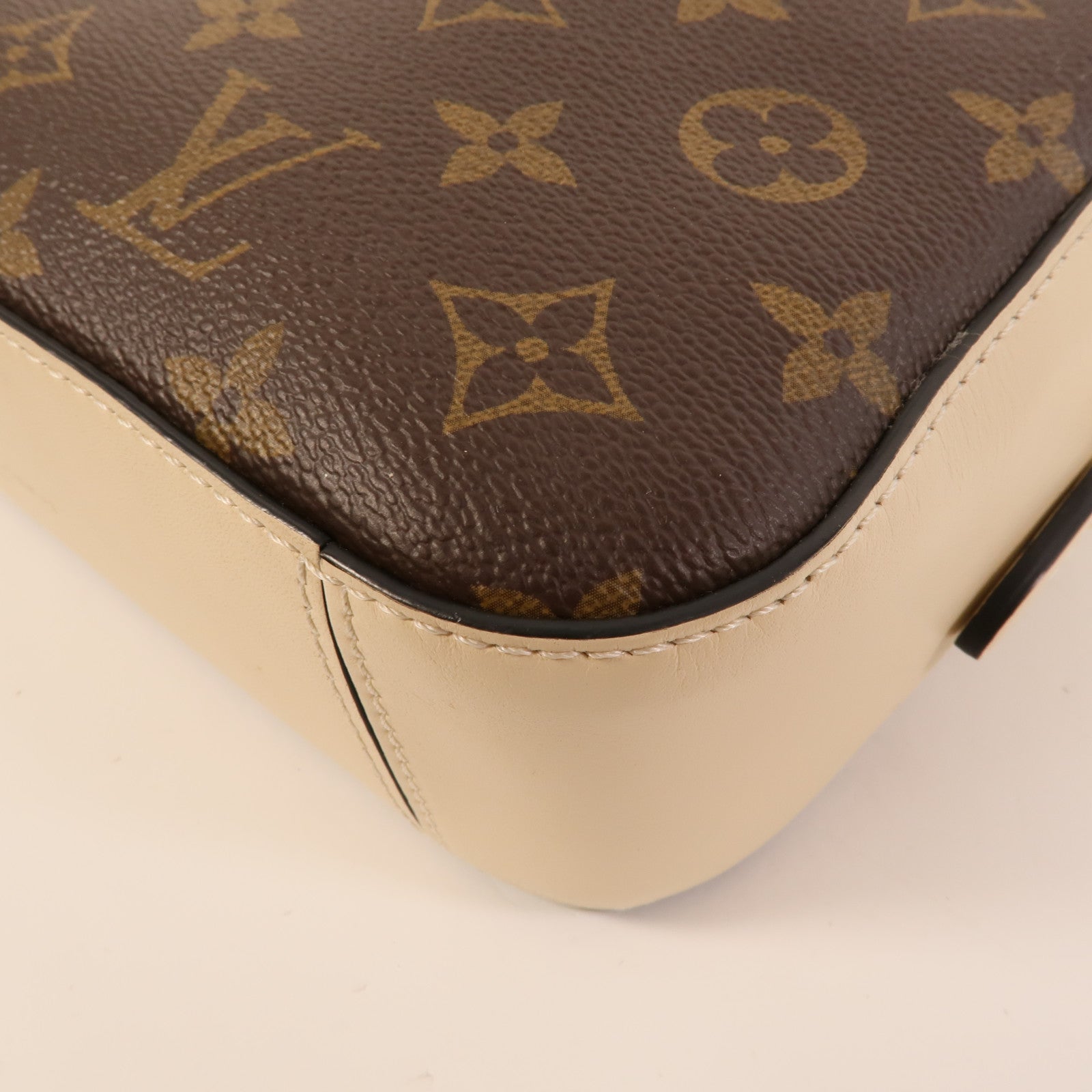 LOUIS VUITTON Monogram Saintonge金扣手挽肩背兩用袋