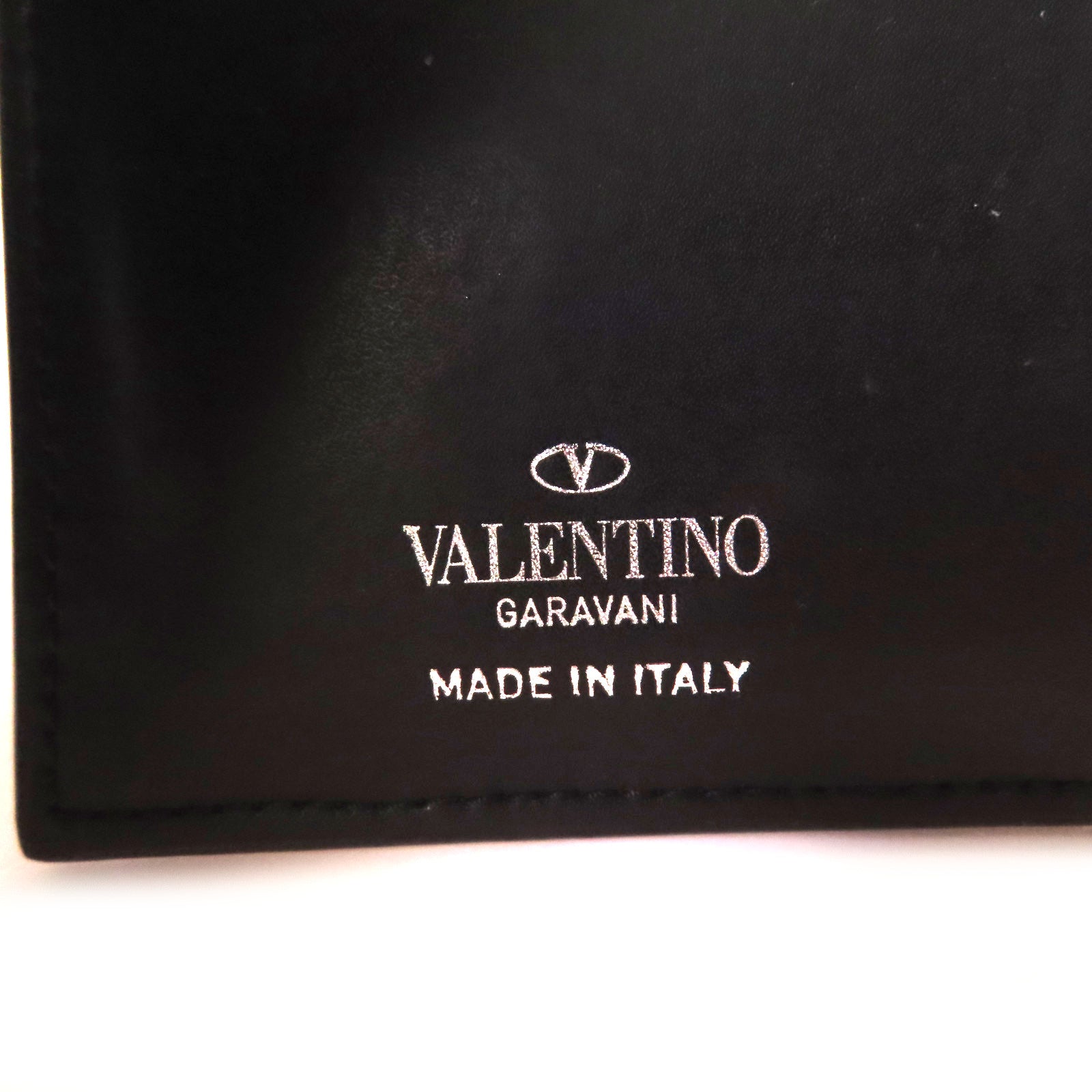 Valentino 牛皮皮革VLTN Small Wallet銀扣短錢包黑色