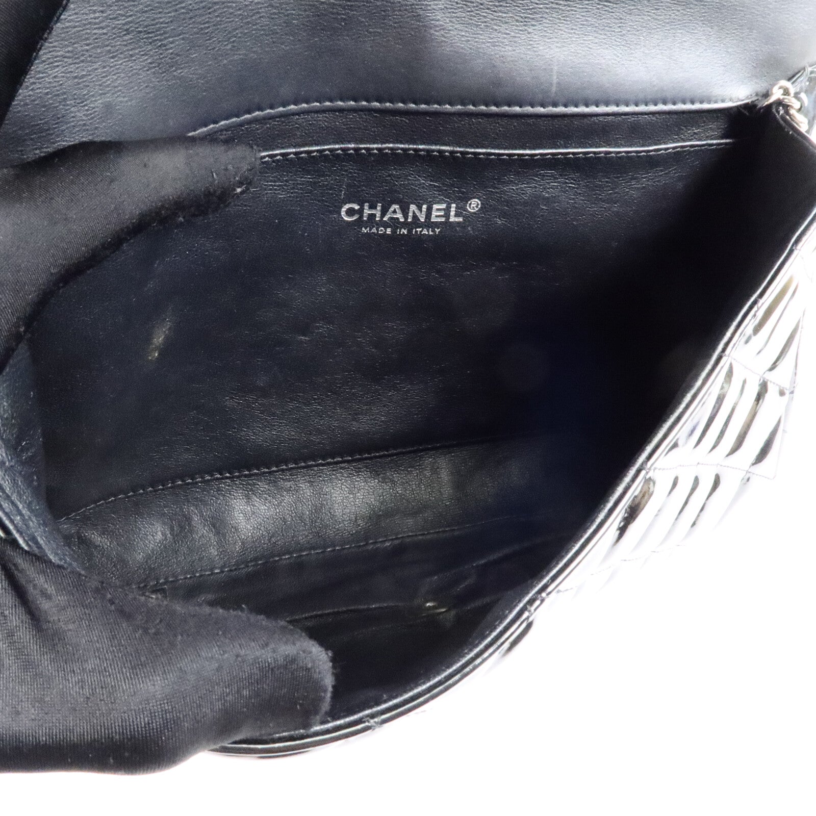 CHANEL 漆皮皮革Timeless鏈帶肩背袋