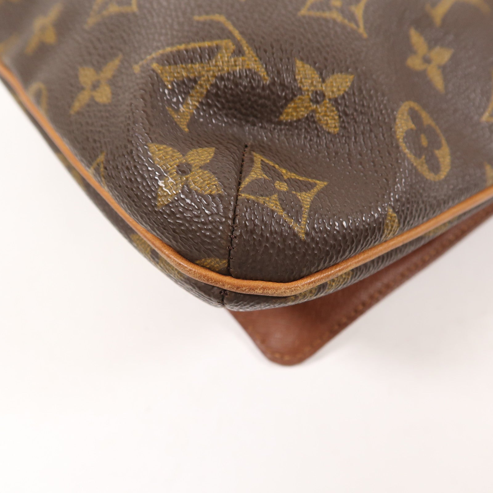 LOUIS VUITTON Monogram Musette Tango Long Shoulder金扣肩背袋