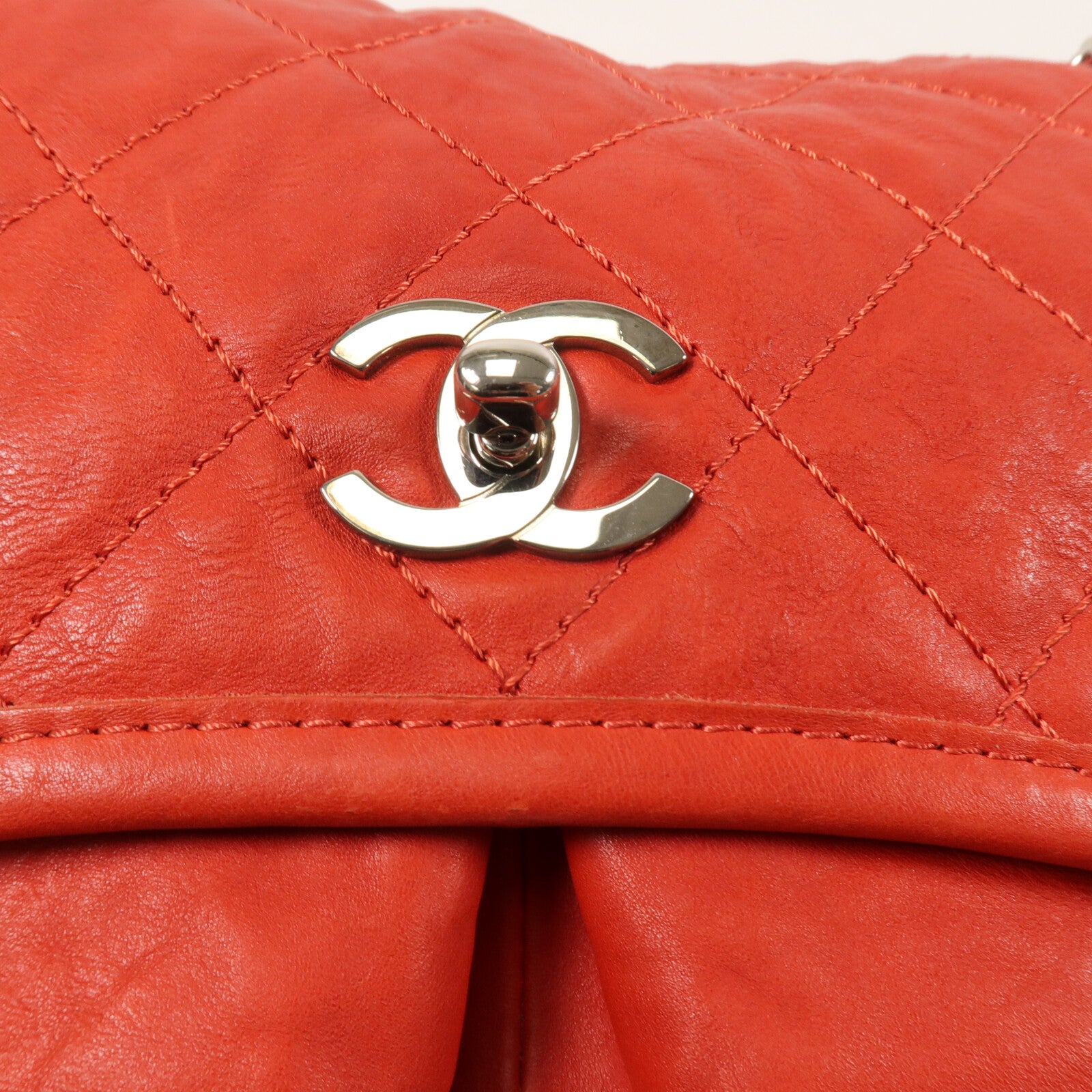 CHANEL 牛皮皮革Chain Shoulder鏈帶肩背袋