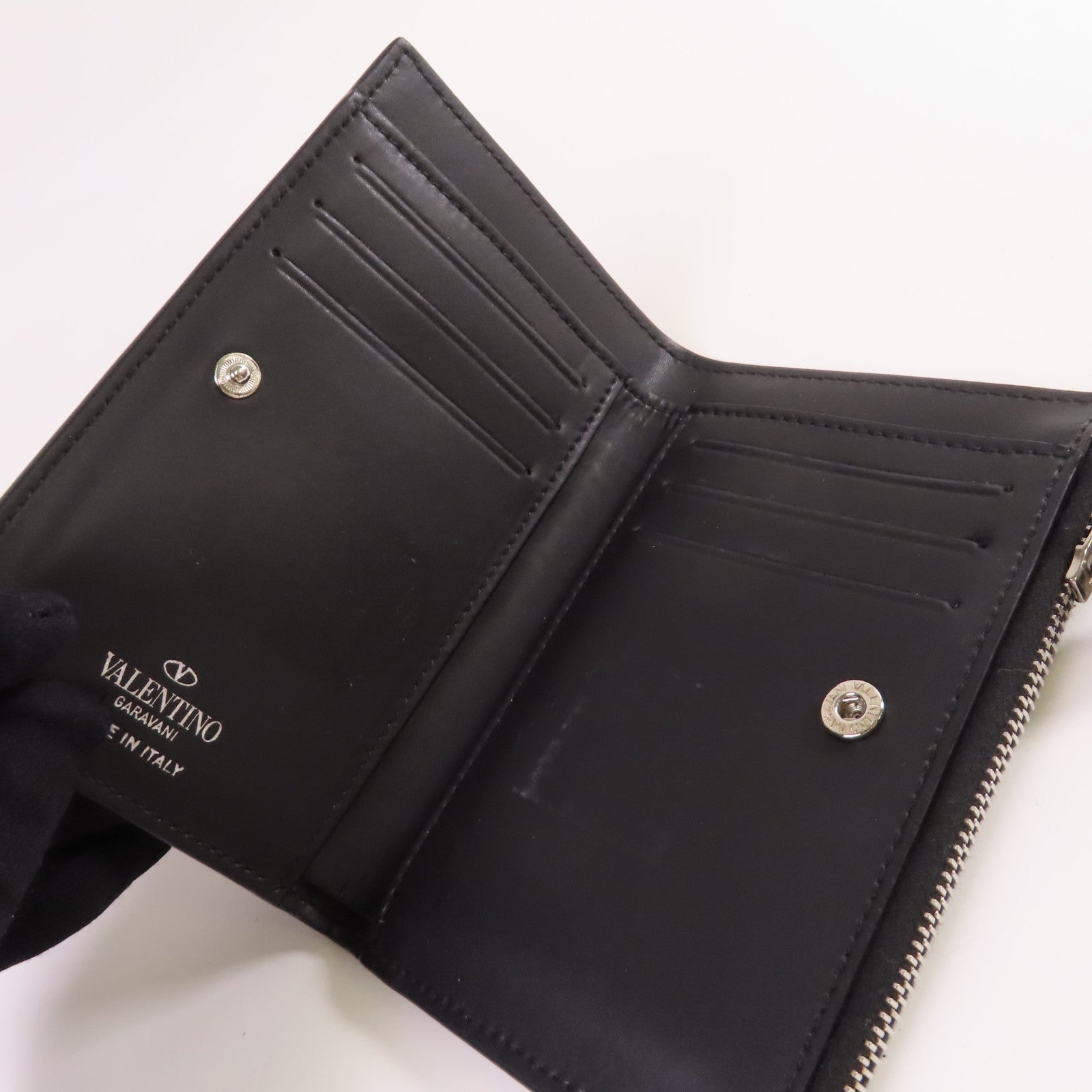 Valentino 牛皮皮革VLTN Small Wallet銀扣短錢包黑色