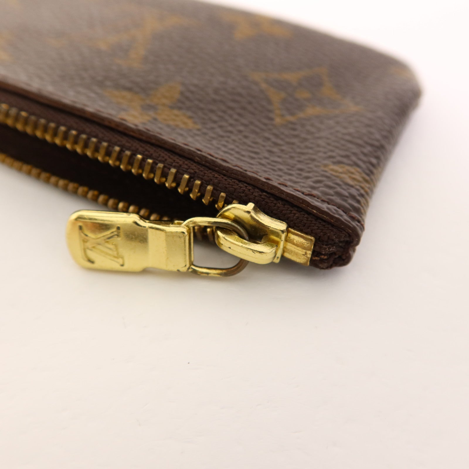 LOUIS VUITTON Monogram Key Pouch金扣鎖匙包