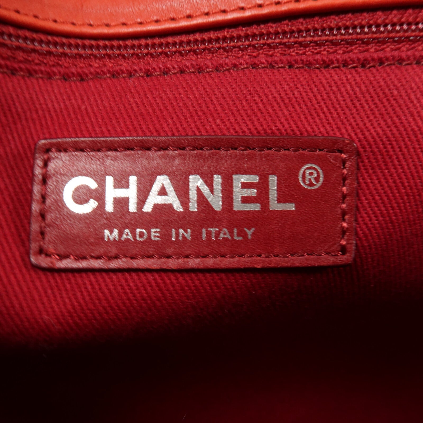 CHANEL 牛皮皮革Chain Shoulder鏈帶肩背袋