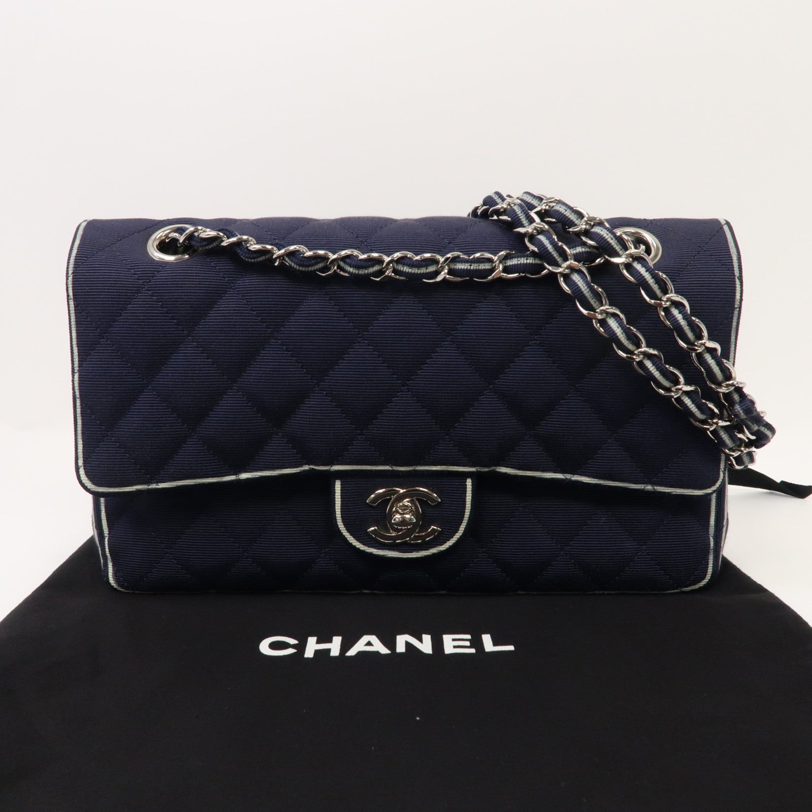 CHANEL 菱格帆布Chain Shoulder Bag銀扣肩背袋深藍色