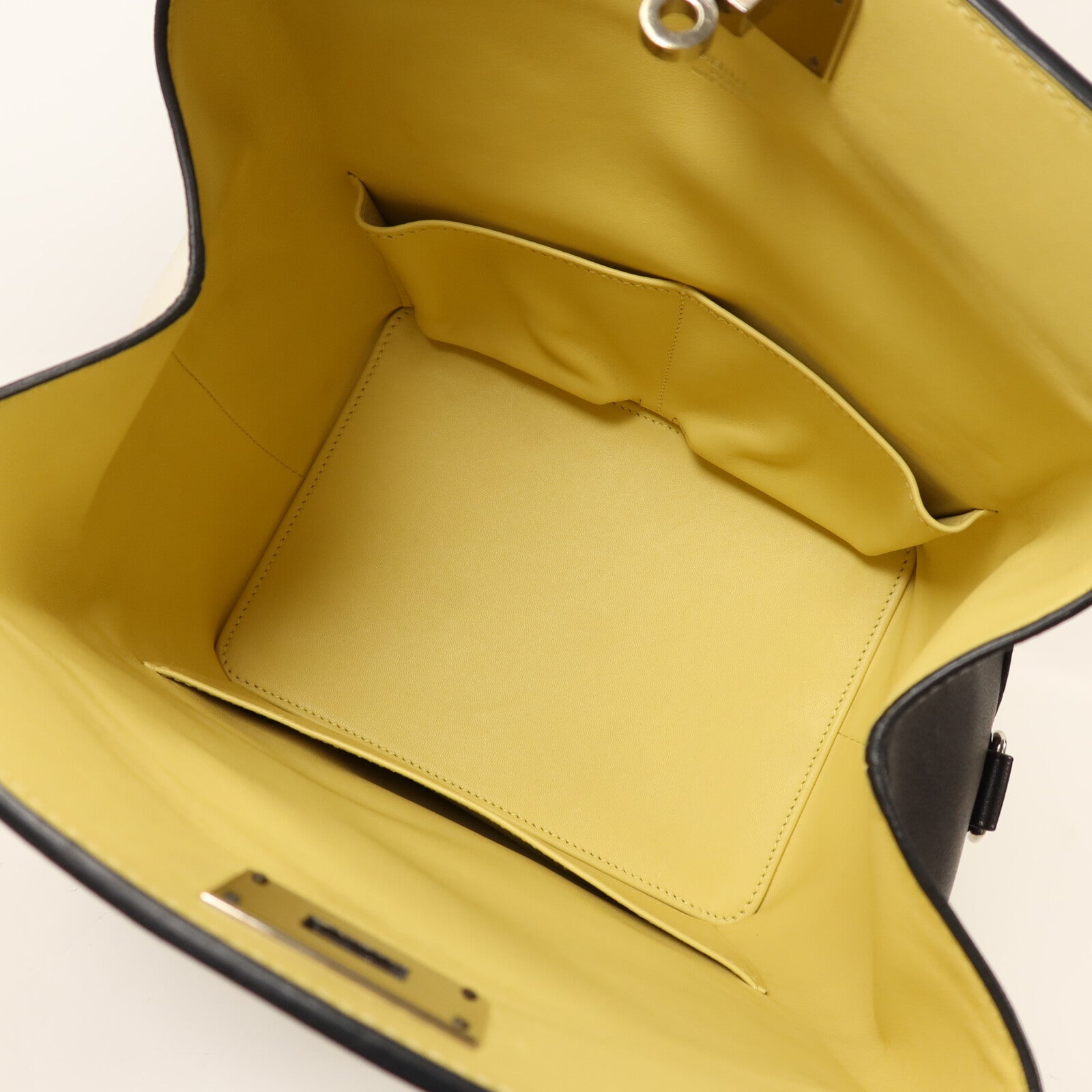 HERMES Evercolor皮革ToolBox 20銀扣手挽肩背兩用袋White/Noir