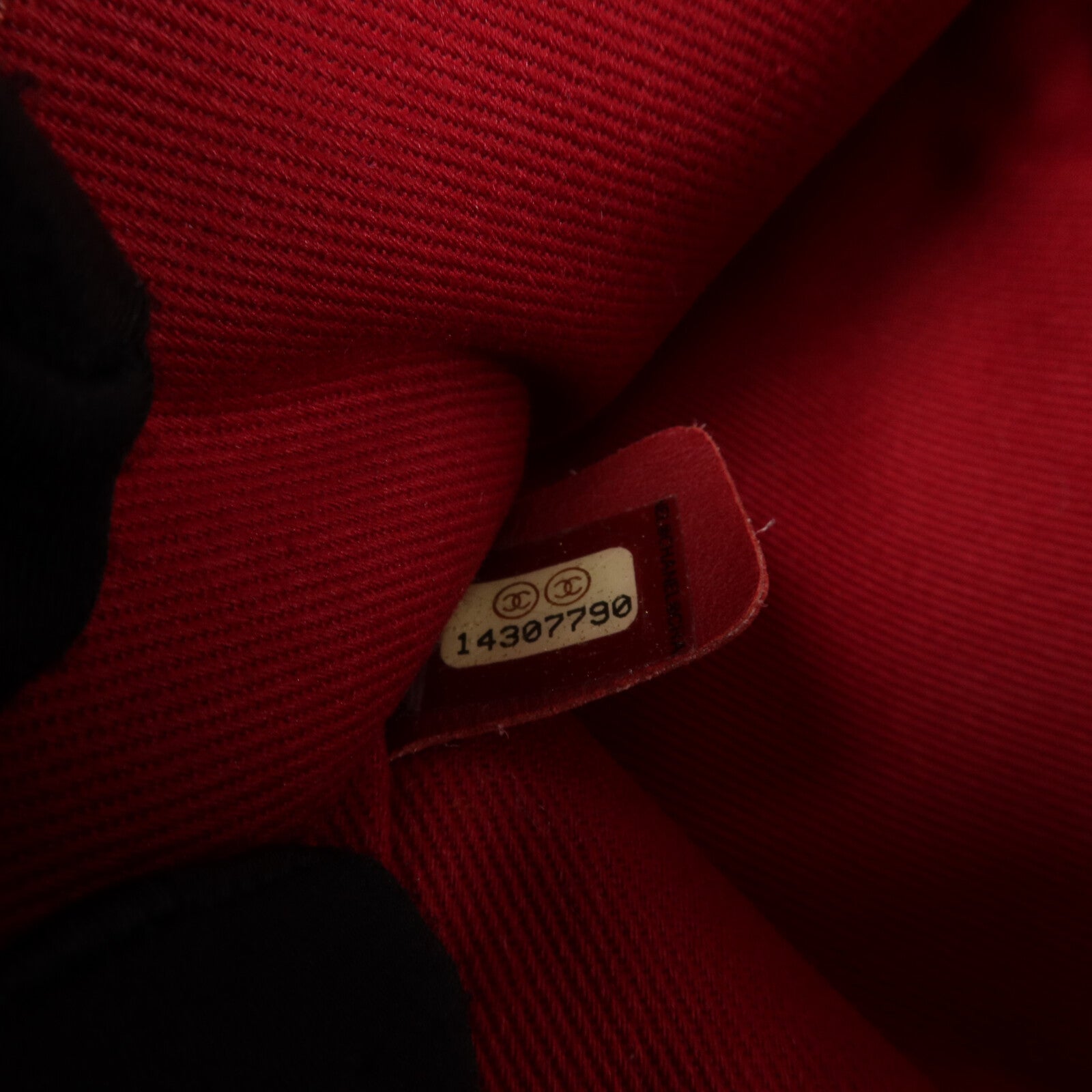 CHANEL 牛皮皮革Chain Shoulder鏈帶肩背袋