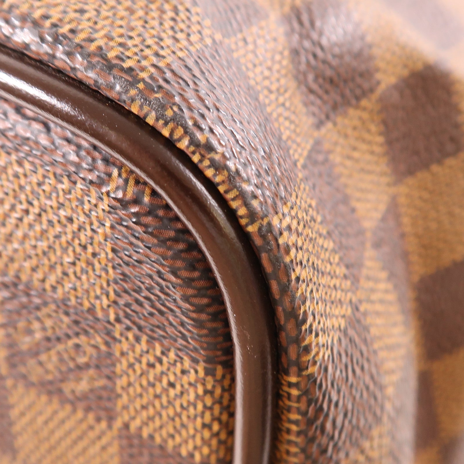 LOUIS VUITTON Damier Greenwich PM金扣手挽袋