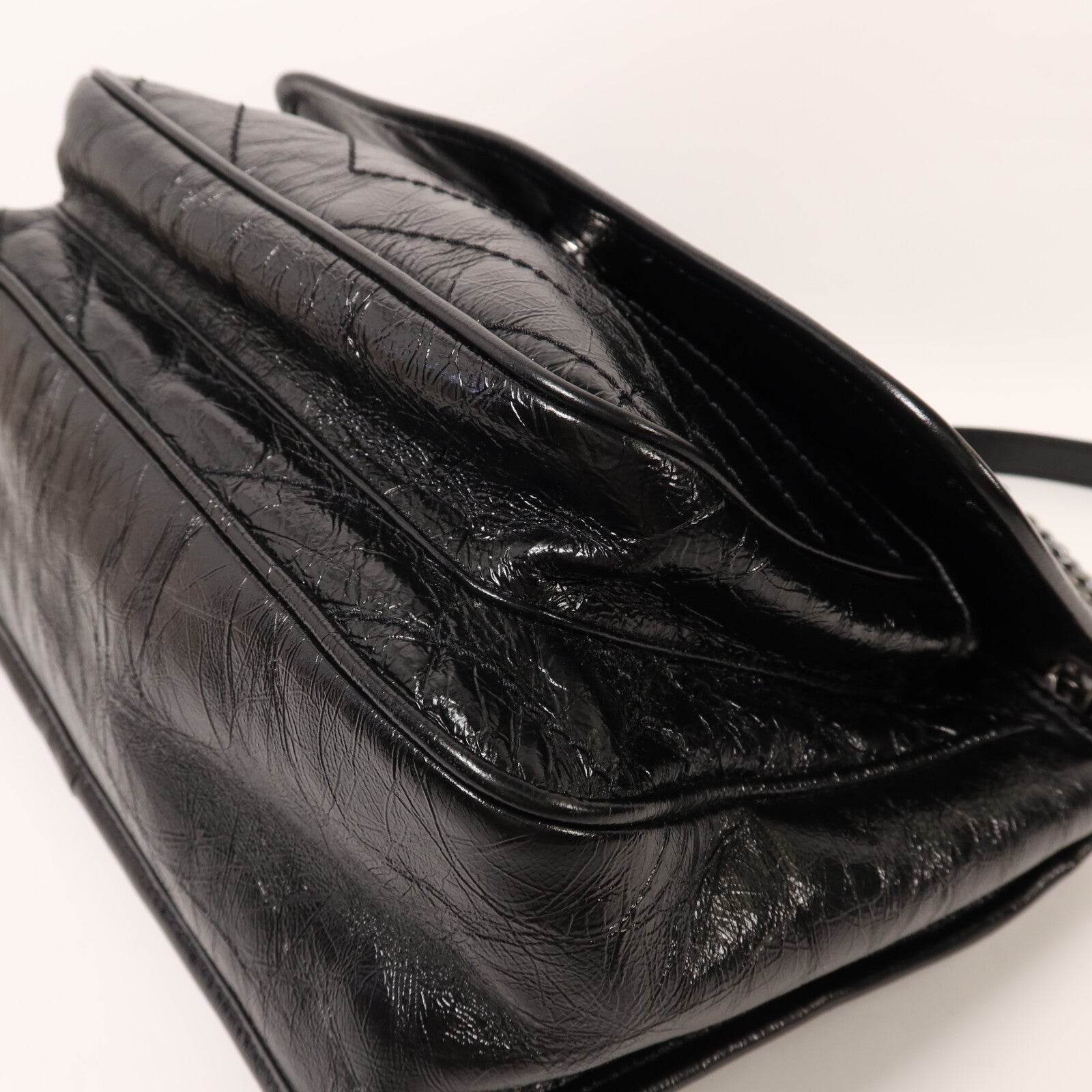 SAINT LAURENT 牛皮皮革Niki Medium銀扣鏈帶肩背袋