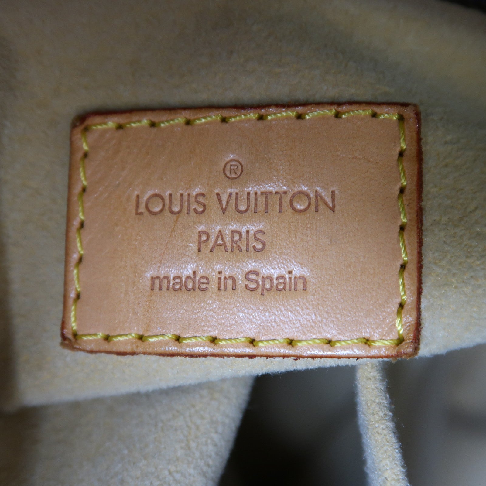 LOUIS VUITTON Monogram Artsy MM金扣肩背袋啡色