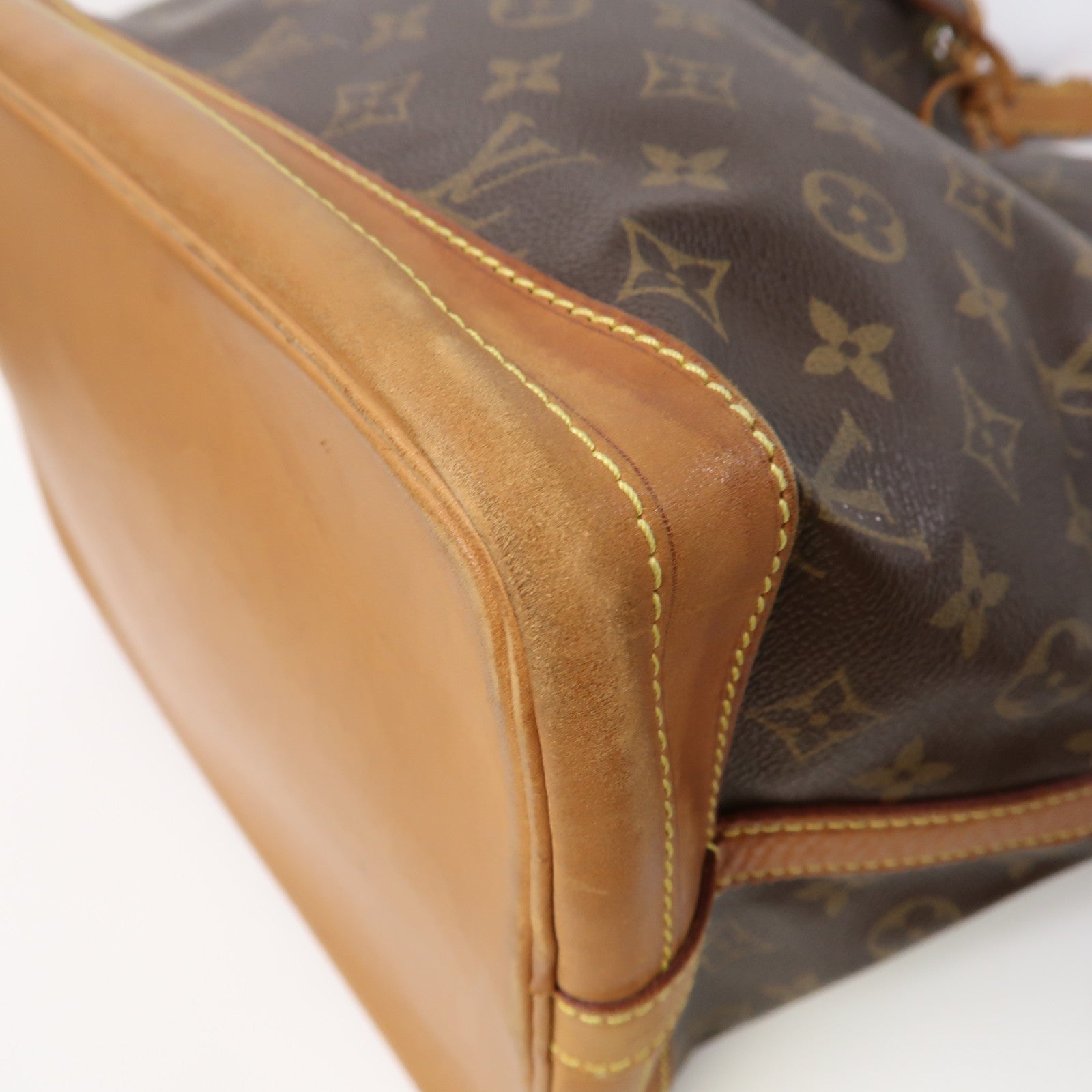 LOUIS VUITTON Monogram Noe金扣肩背袋啡色