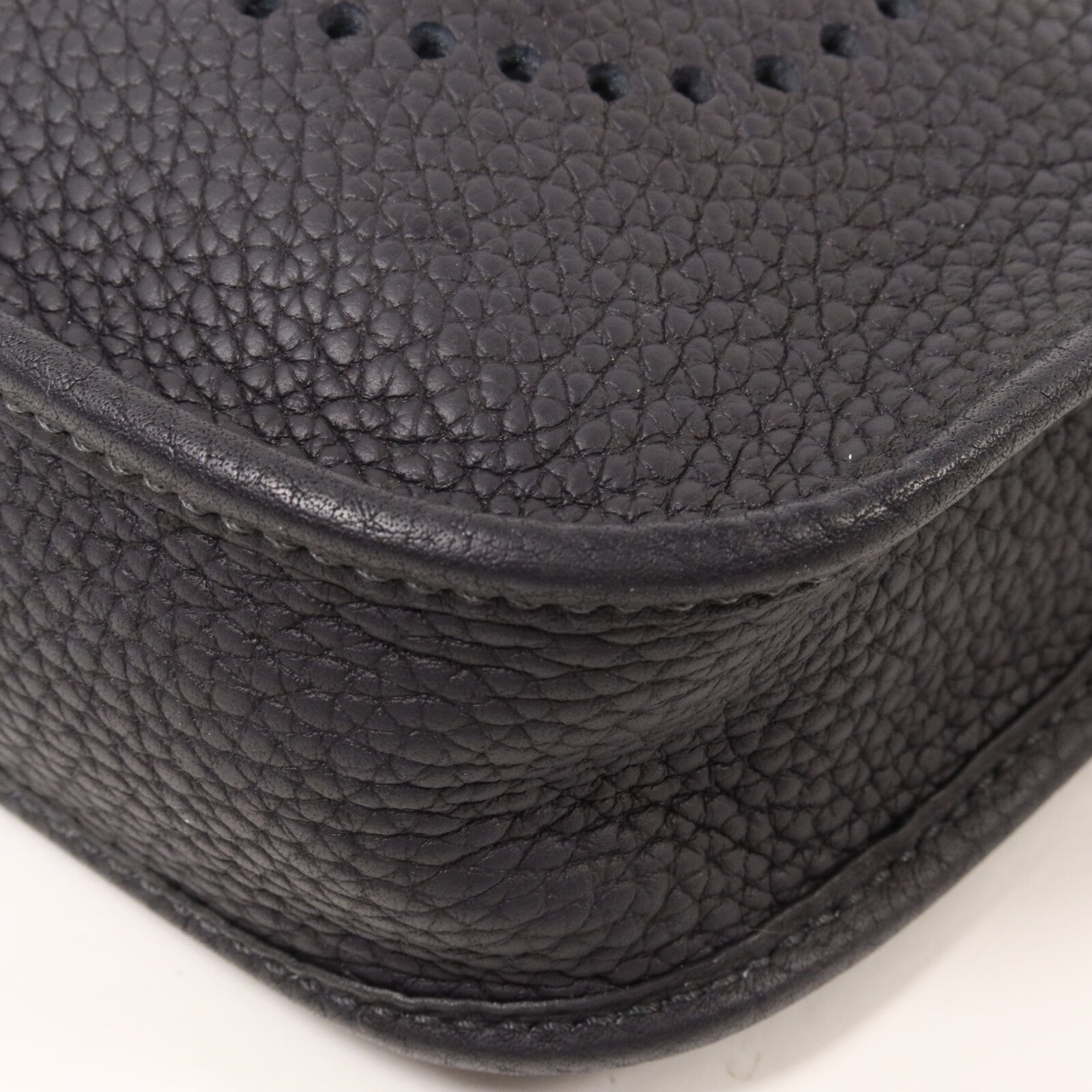 HERMES Clemence皮革Evelyne TPM肩背袋Bleu Nuit
