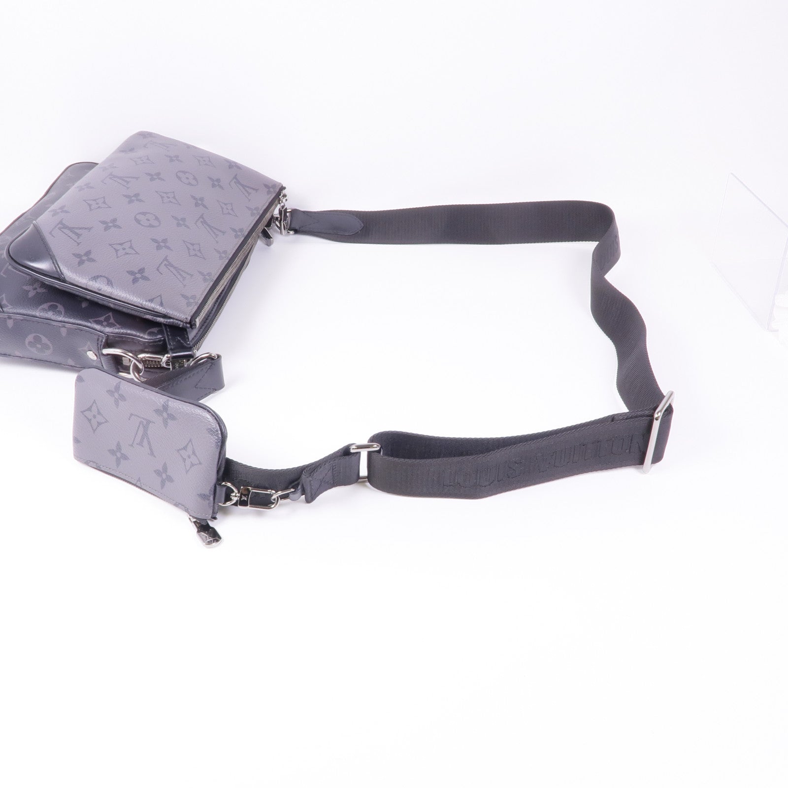 LOUIS VUITTON LV SHW Trio Messenger Shoulder Bag M69443 Monogram Eclipse Reverse