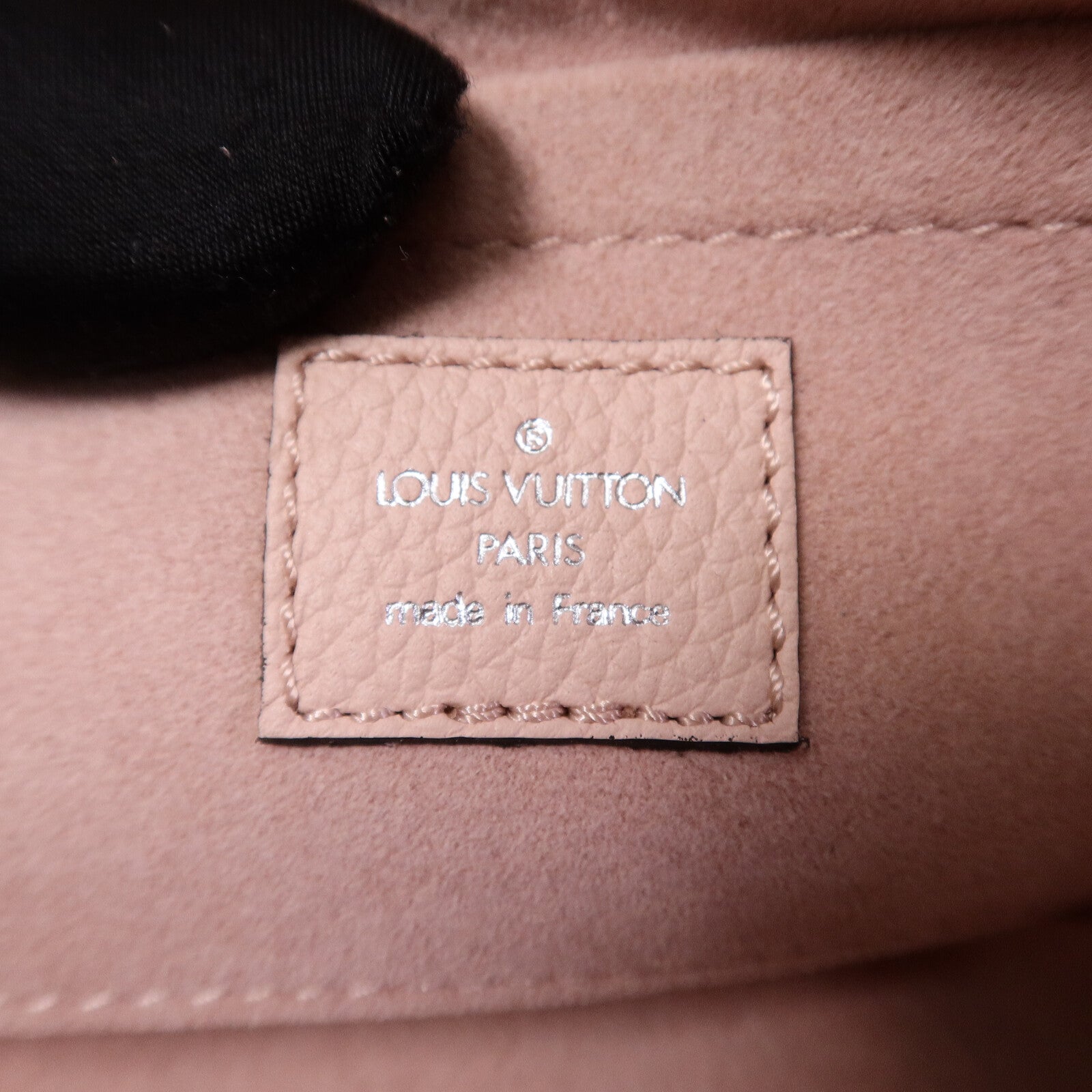 LOUIS VUITTON Monogram Mahina Scala Mini Pouch肩背袋